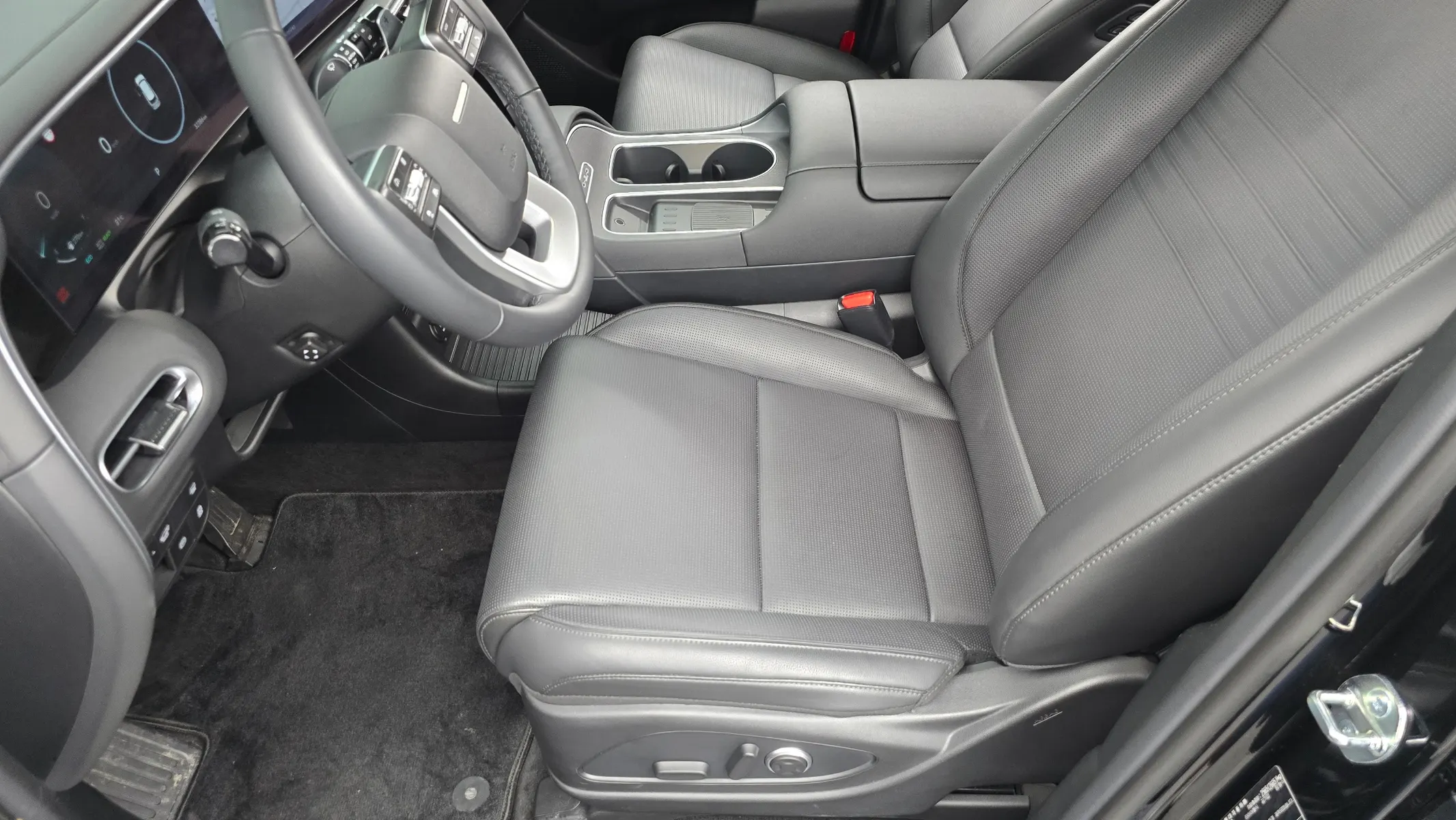 Hyundai (LX3) HEV 2.5T 2WD 7 2025 30/31