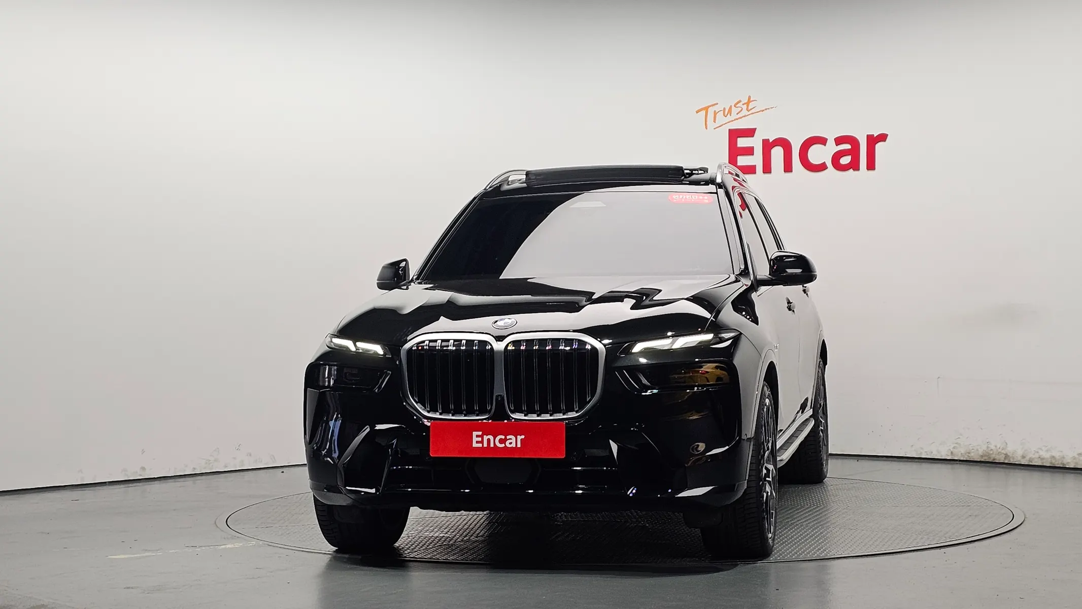 BMW X7 (G07) xDrive 40i M 6 2025 2/39