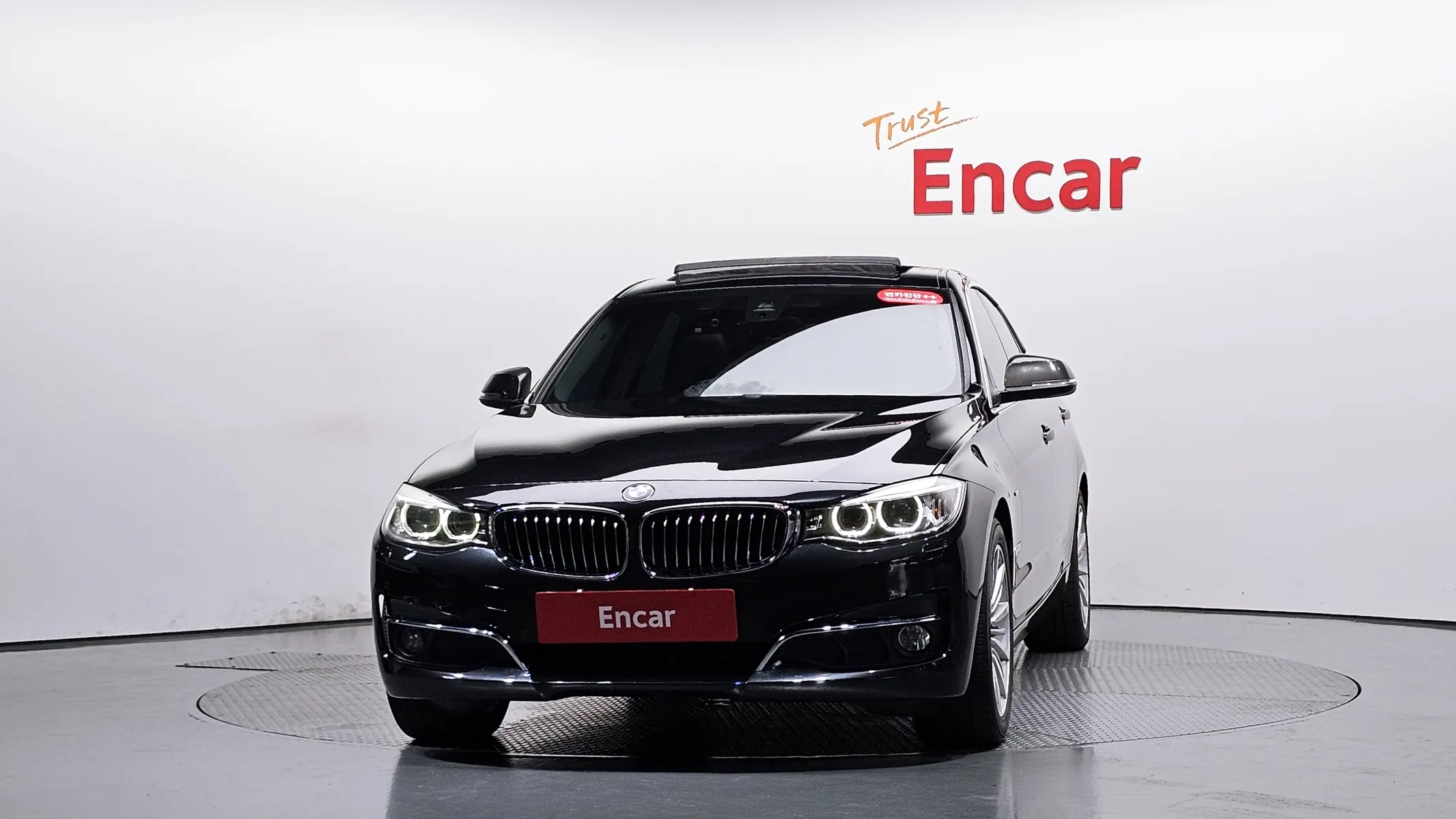 BMW 3 Series GT (F34) GT 320d 2014 3/33
