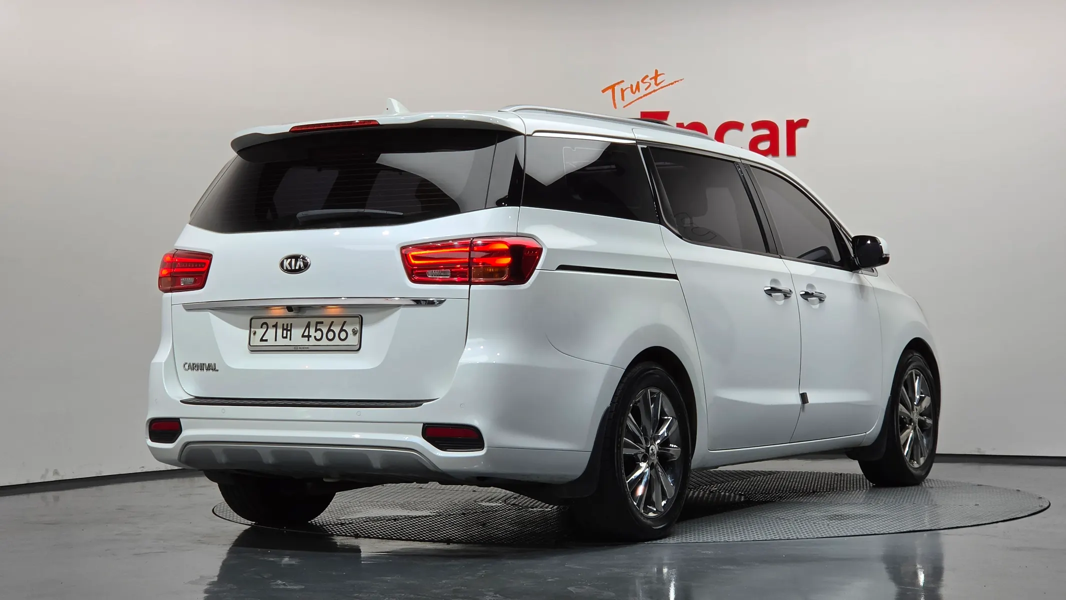 Kia 카니발 9 2018 2/35