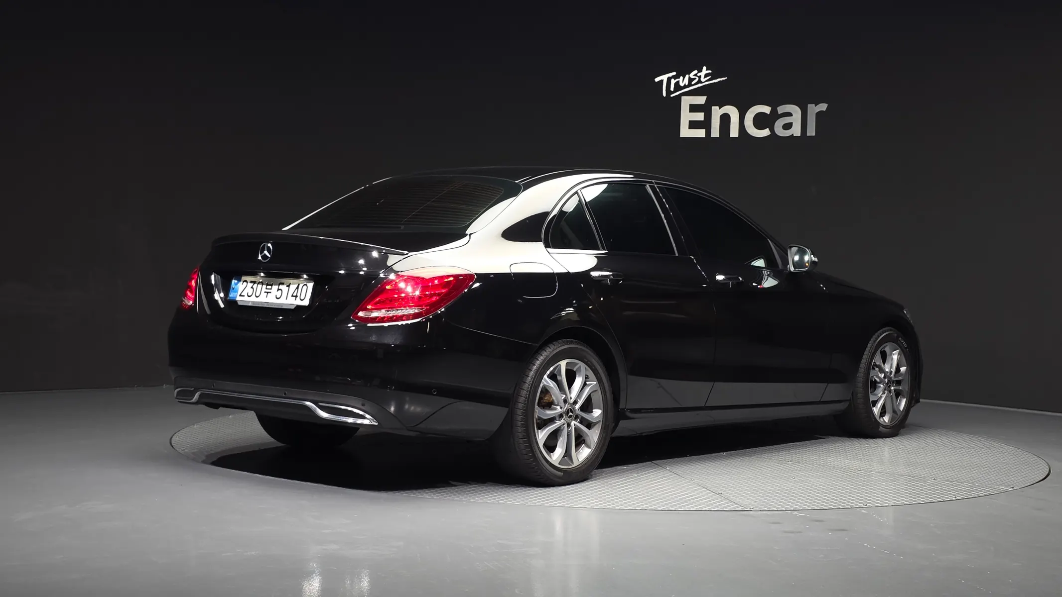 Mercedes-Benz C-Class W205 C220 d 2017 2/21