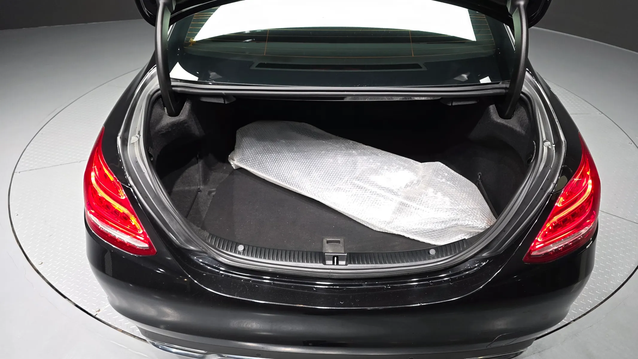 Mercedes-Benz C-Class W205 C220 d 2017 20/21