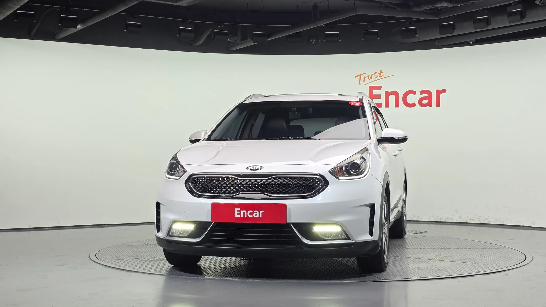 Kia Niro 2017 3/32