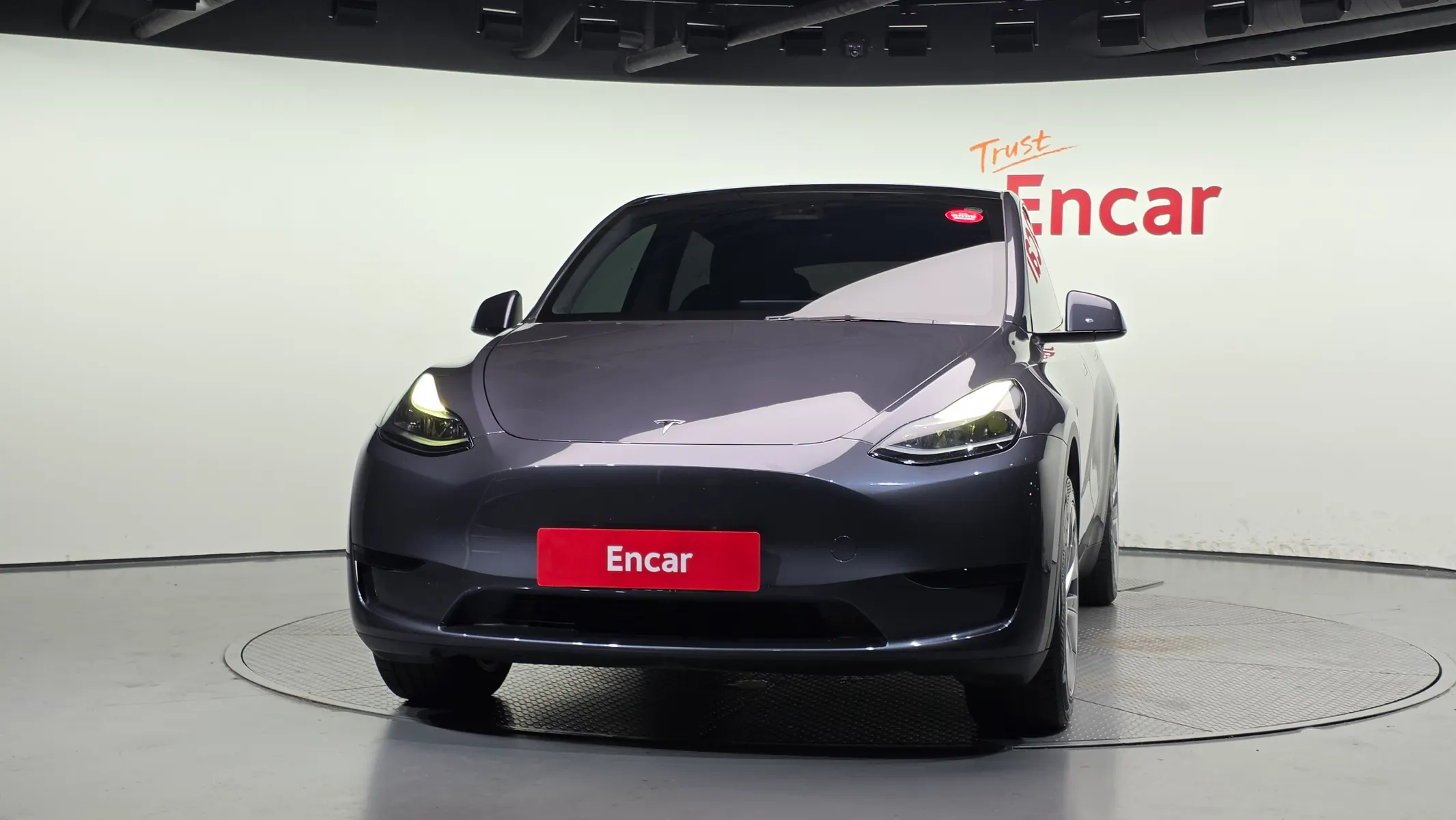 Tesla Y RWD 2023 2/5
