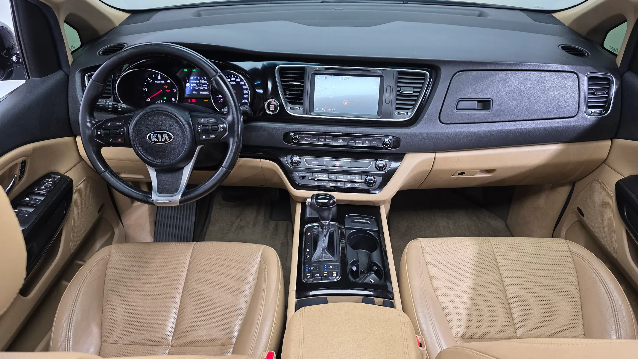 Kia 카니발 9 2016 4/5