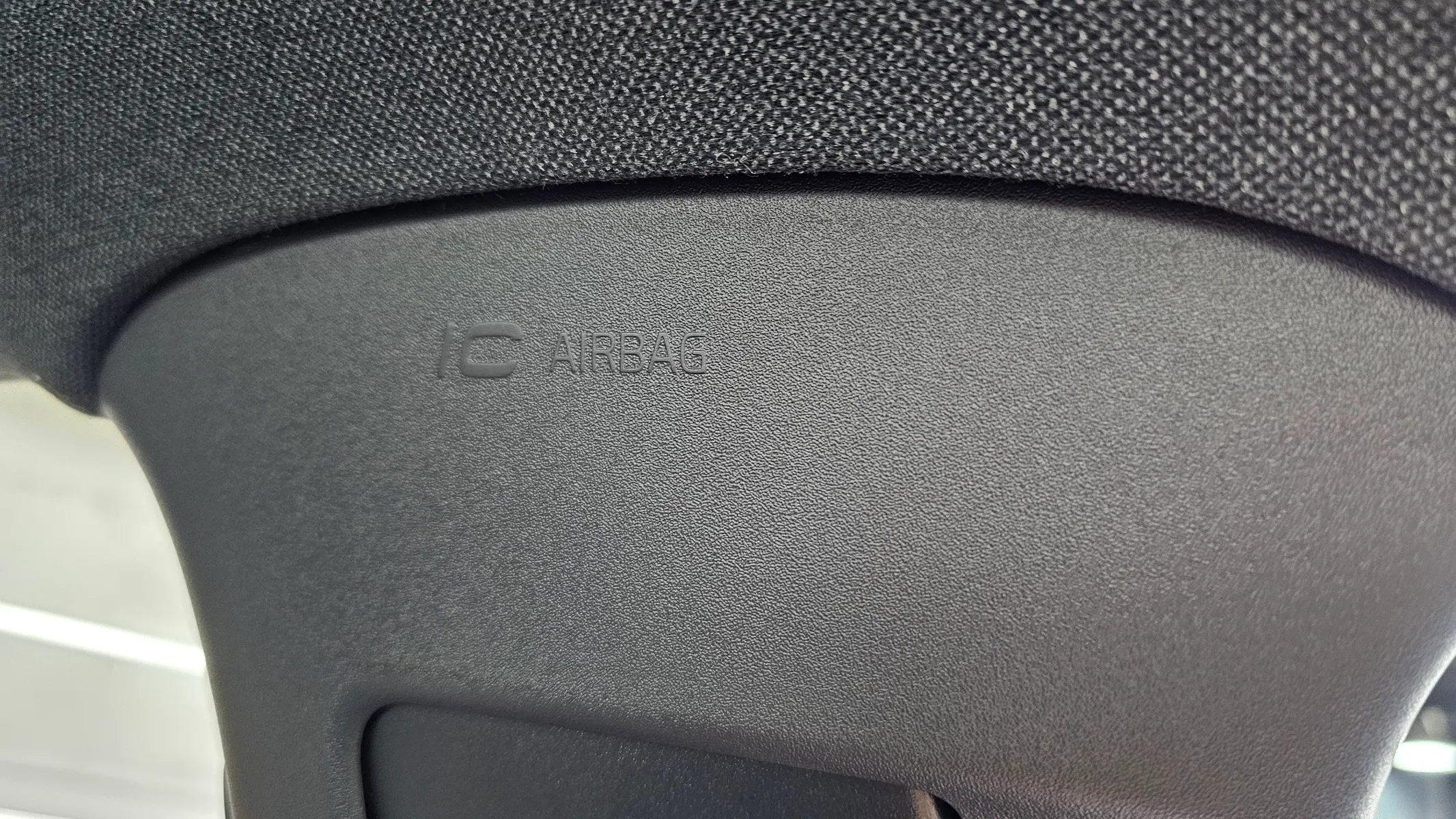 Polestar 2 2024 32/33