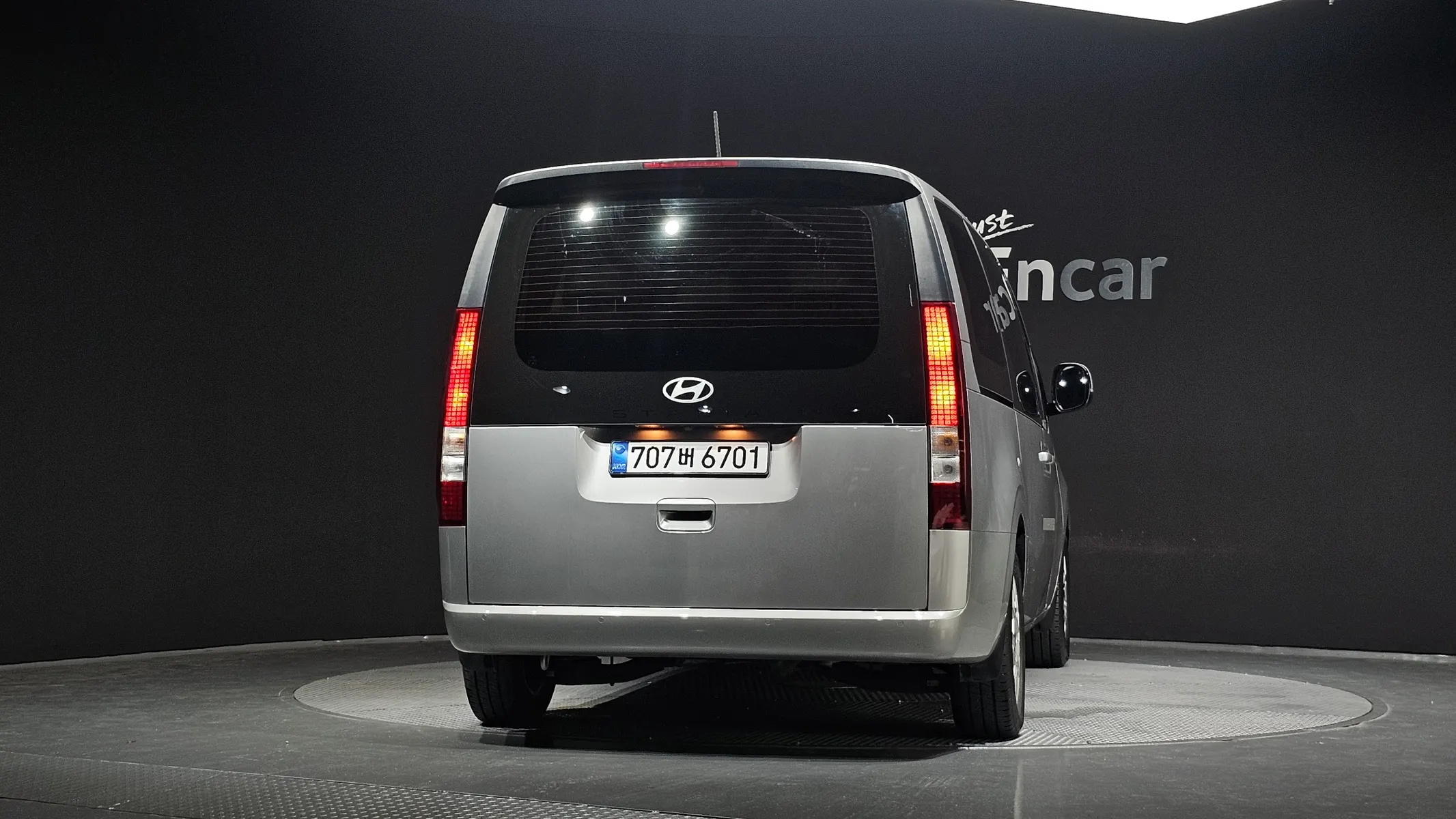 Hyundai Staria HEV 1.6 11 2024 3/5