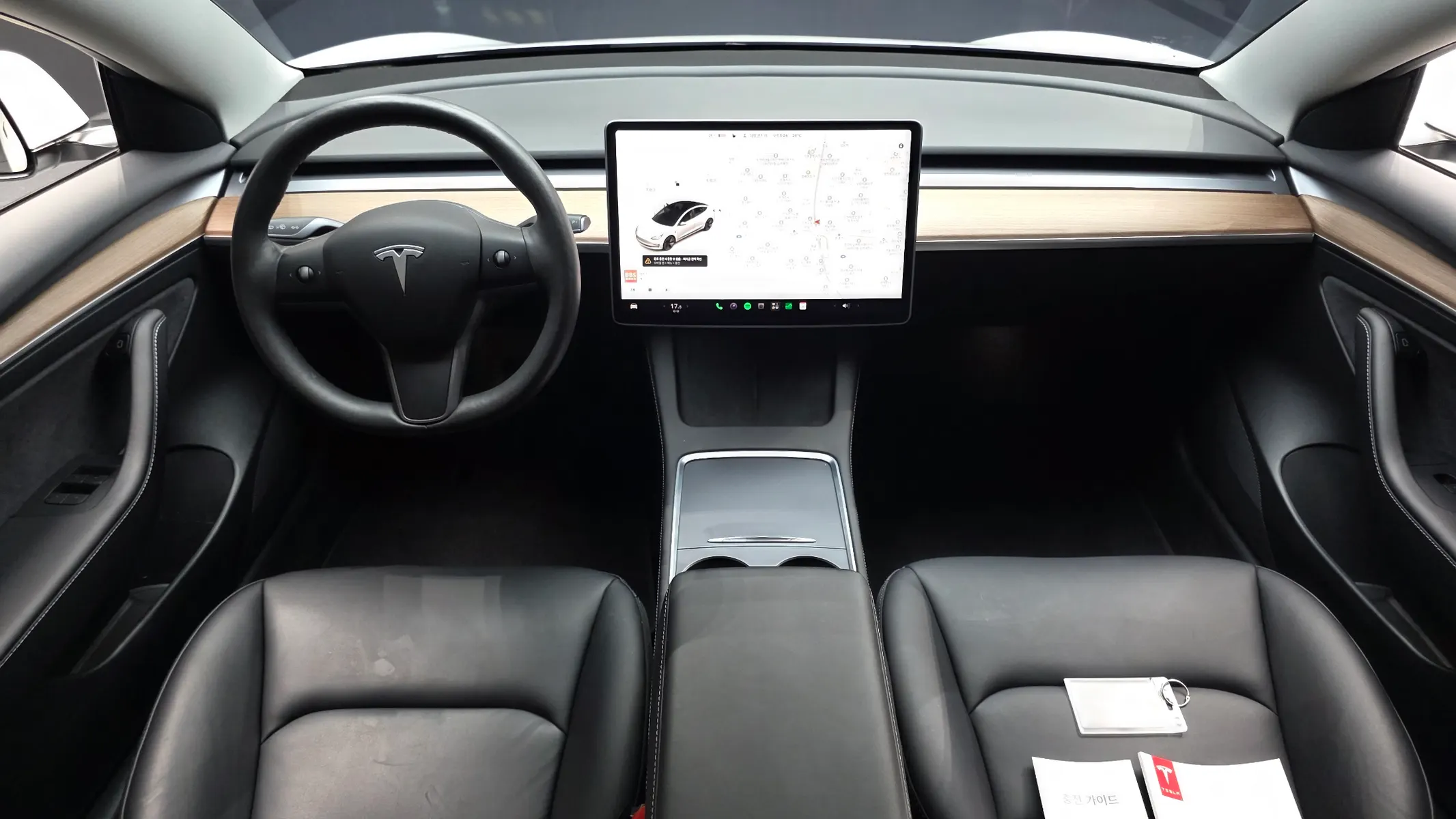 Tesla 3 AWD 2021 4/5
