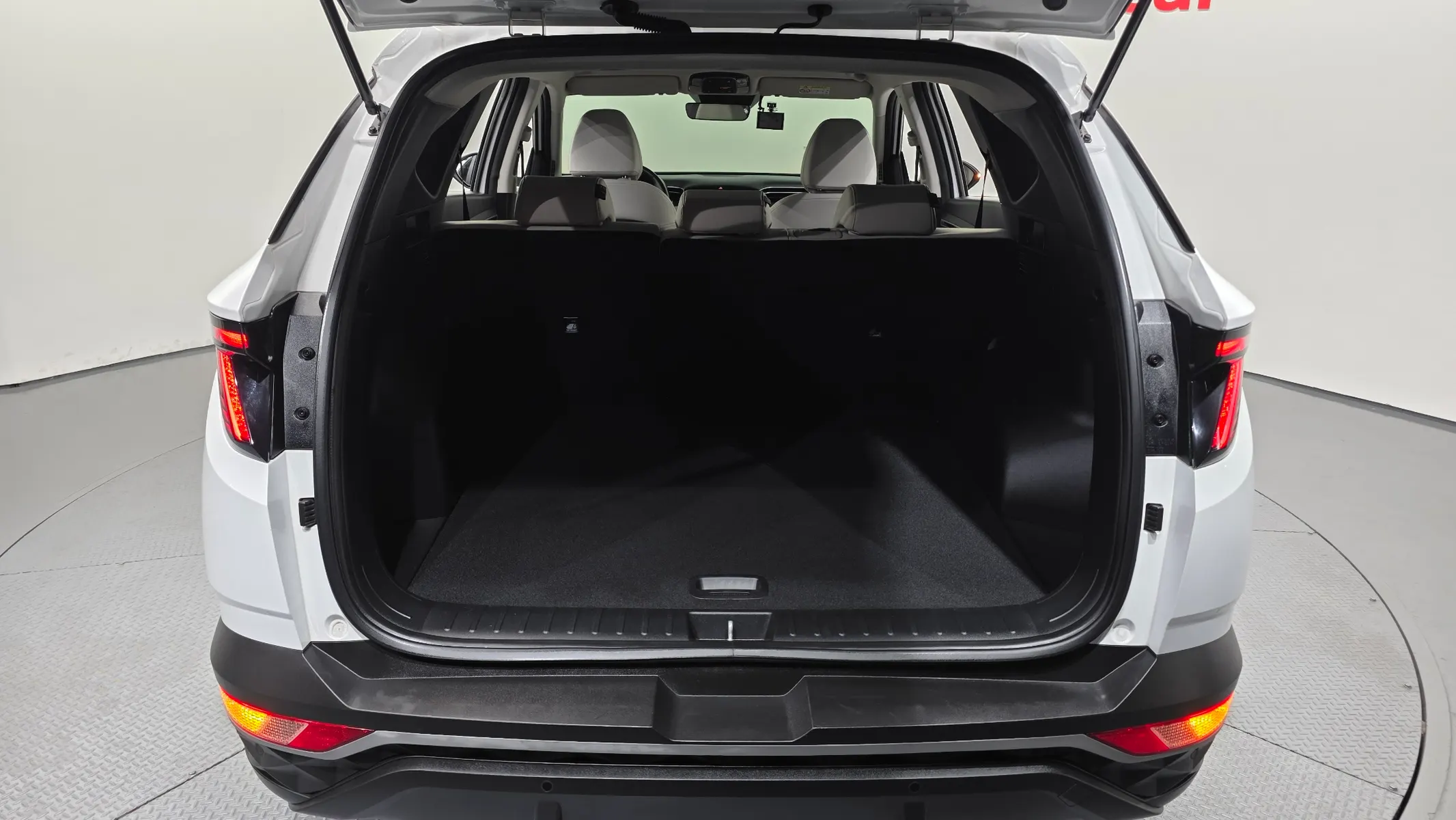 Hyundai (NX4) 2.0 2WD 2021 31/32