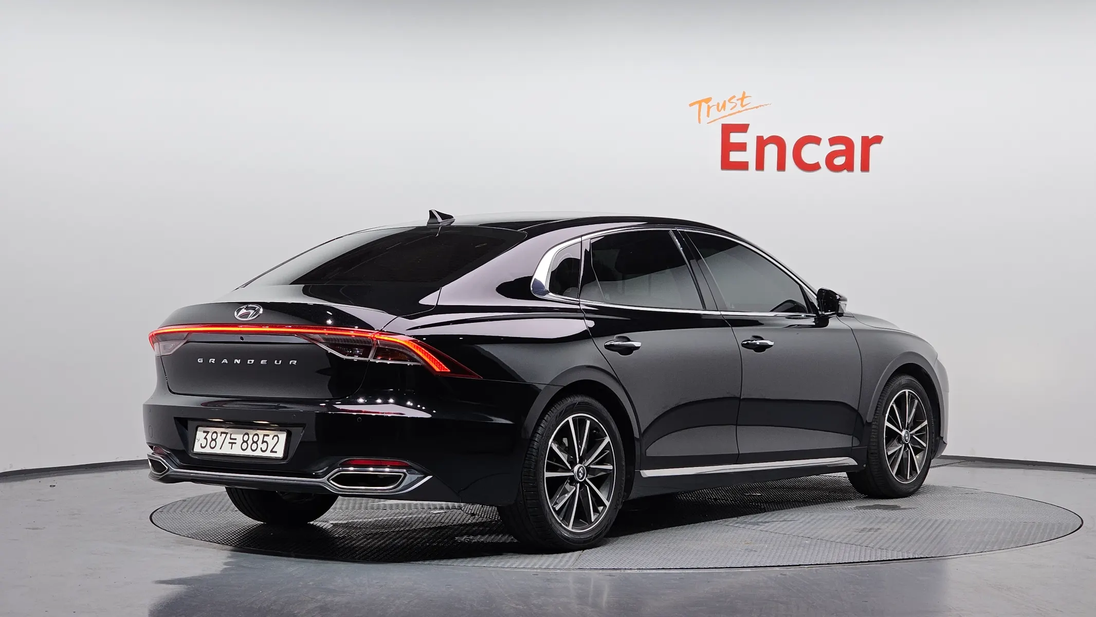 Hyundai IG 2.5 2022 2/32
