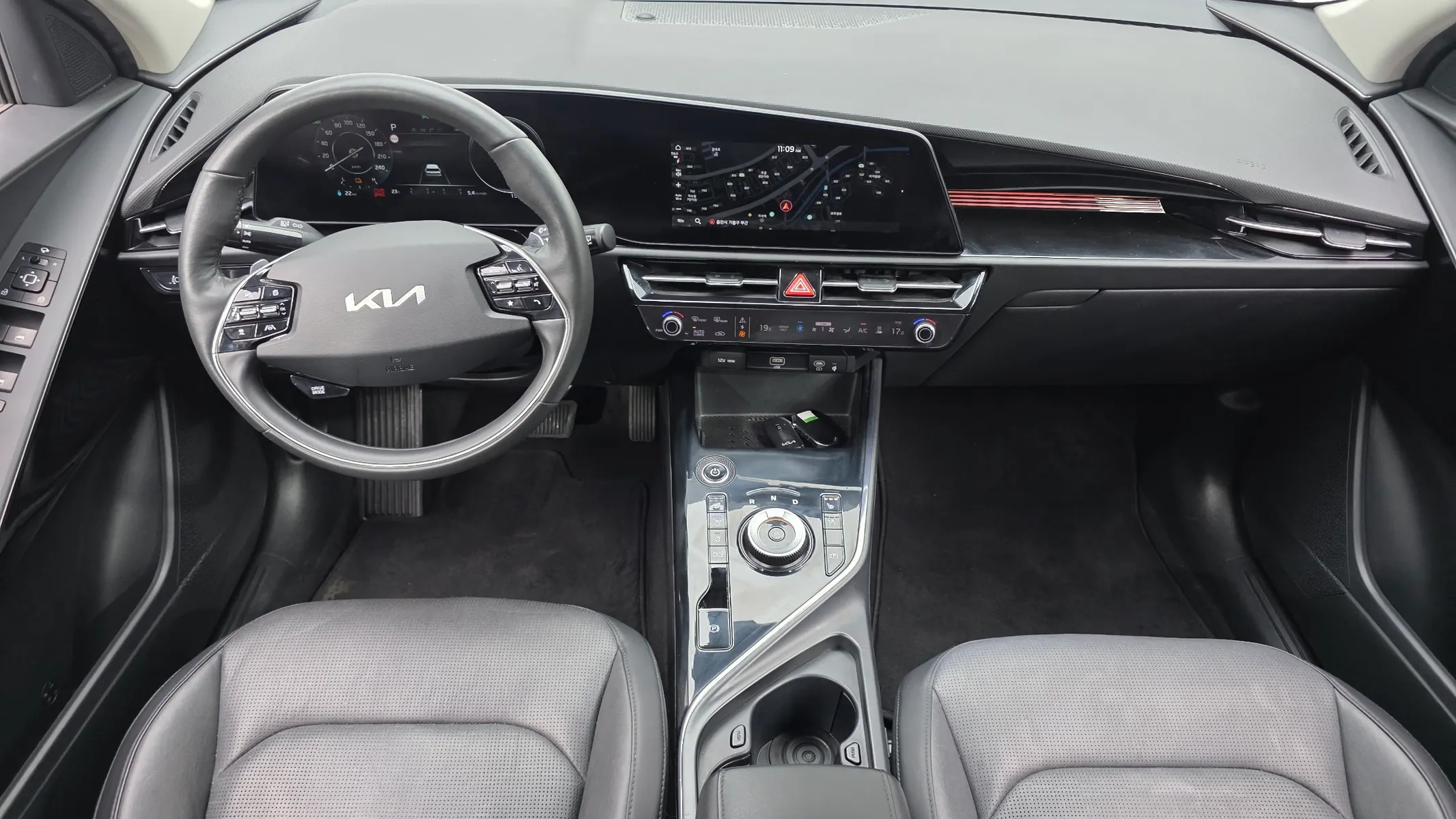 Kia EV 2022 4/5