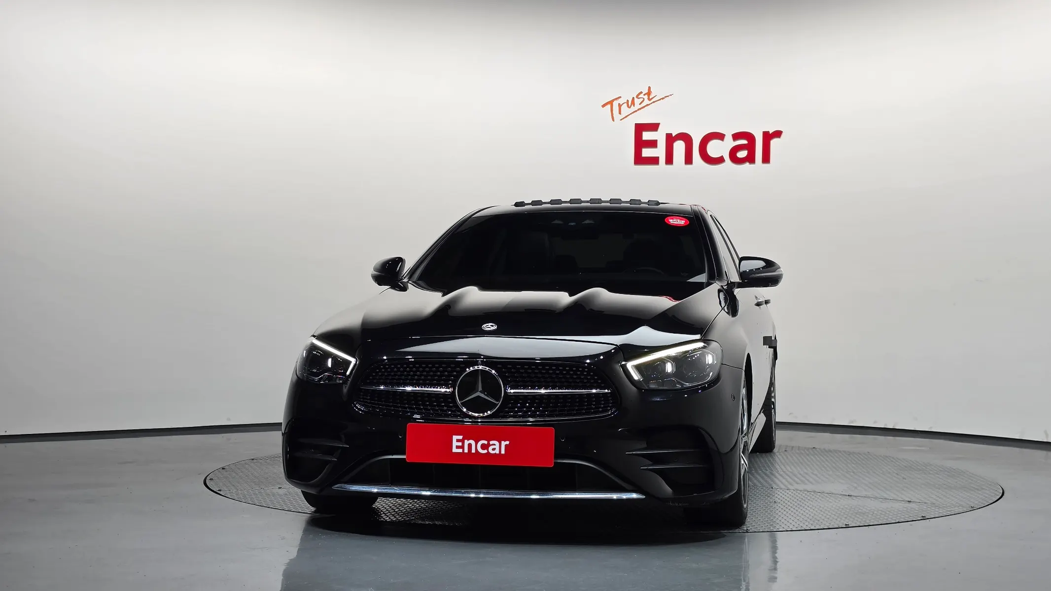 Mercedes-Benz E-Class W213 E220d 4MATIC AMG Line 2021 3/21