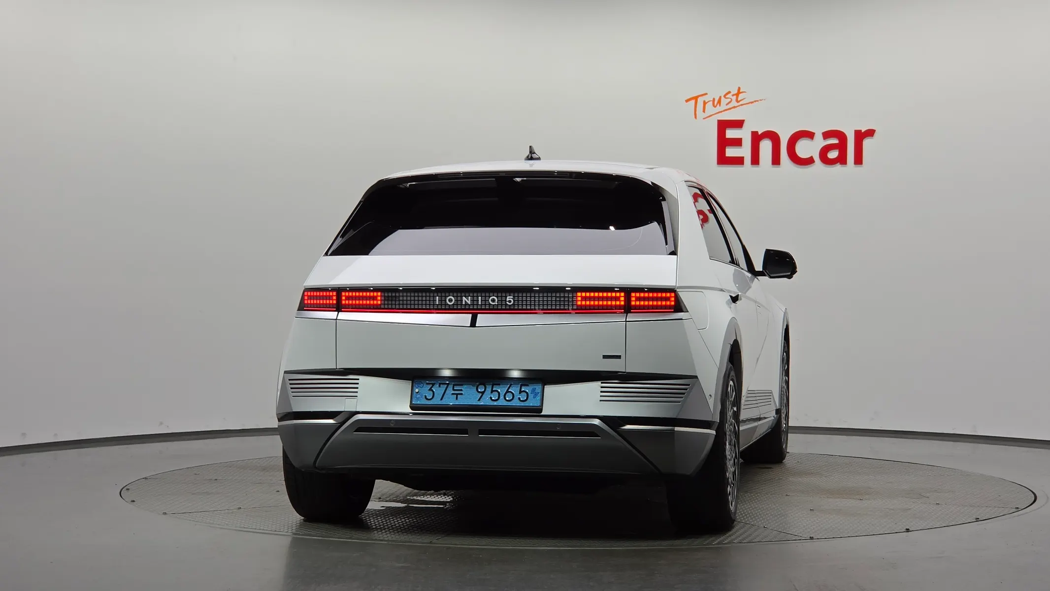 Hyundai Ioniq 5 AWD 2024 3/5