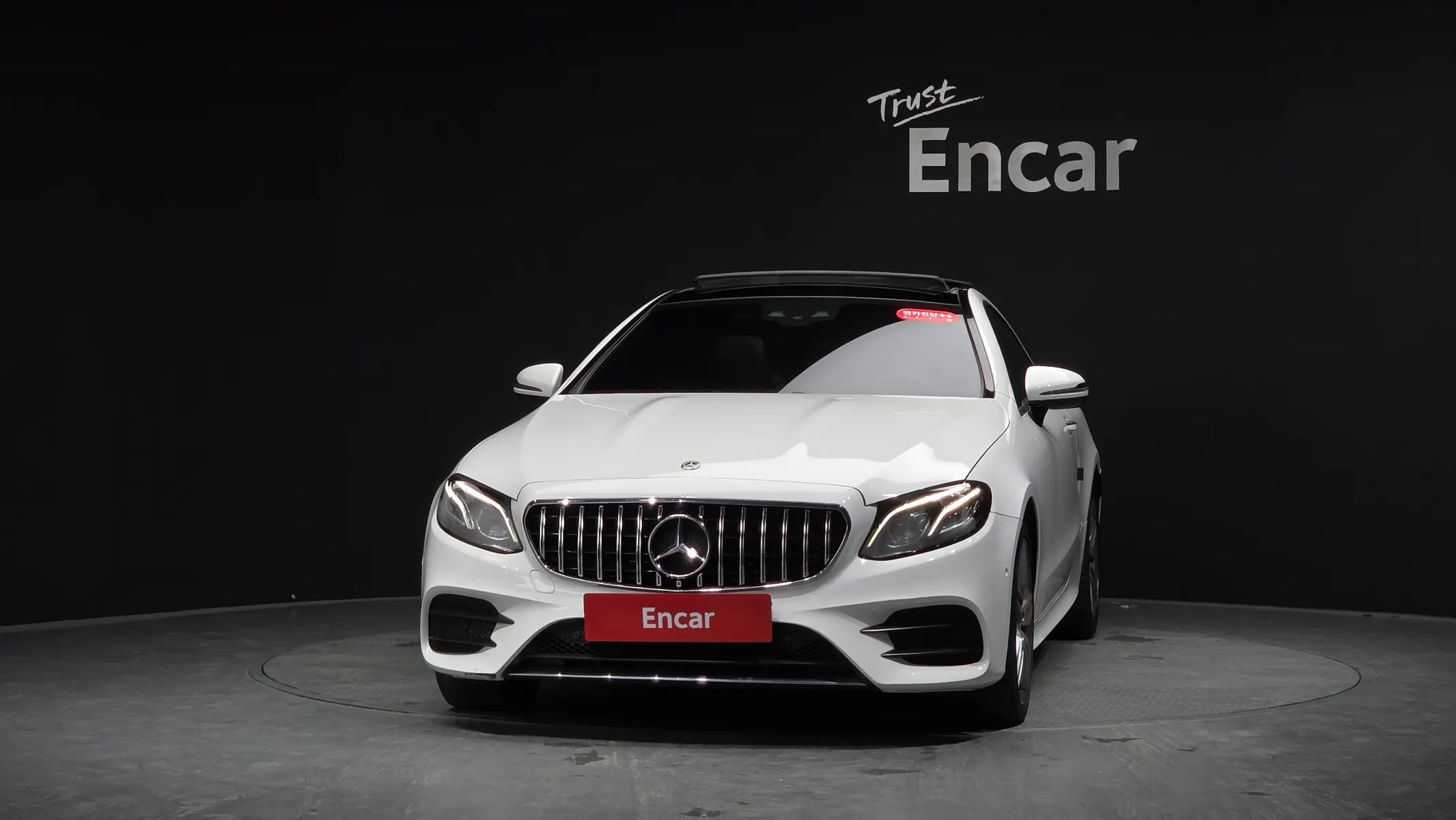 Mercedes-Benz E-Class W213 E220d 2019 3/41