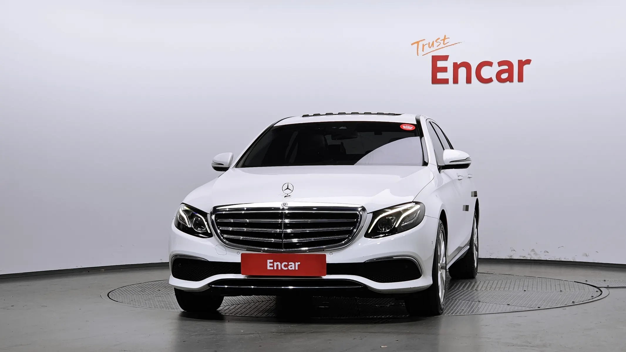 Mercedes-Benz E-Class W213 E220d 4MATIC 2019 3/34
