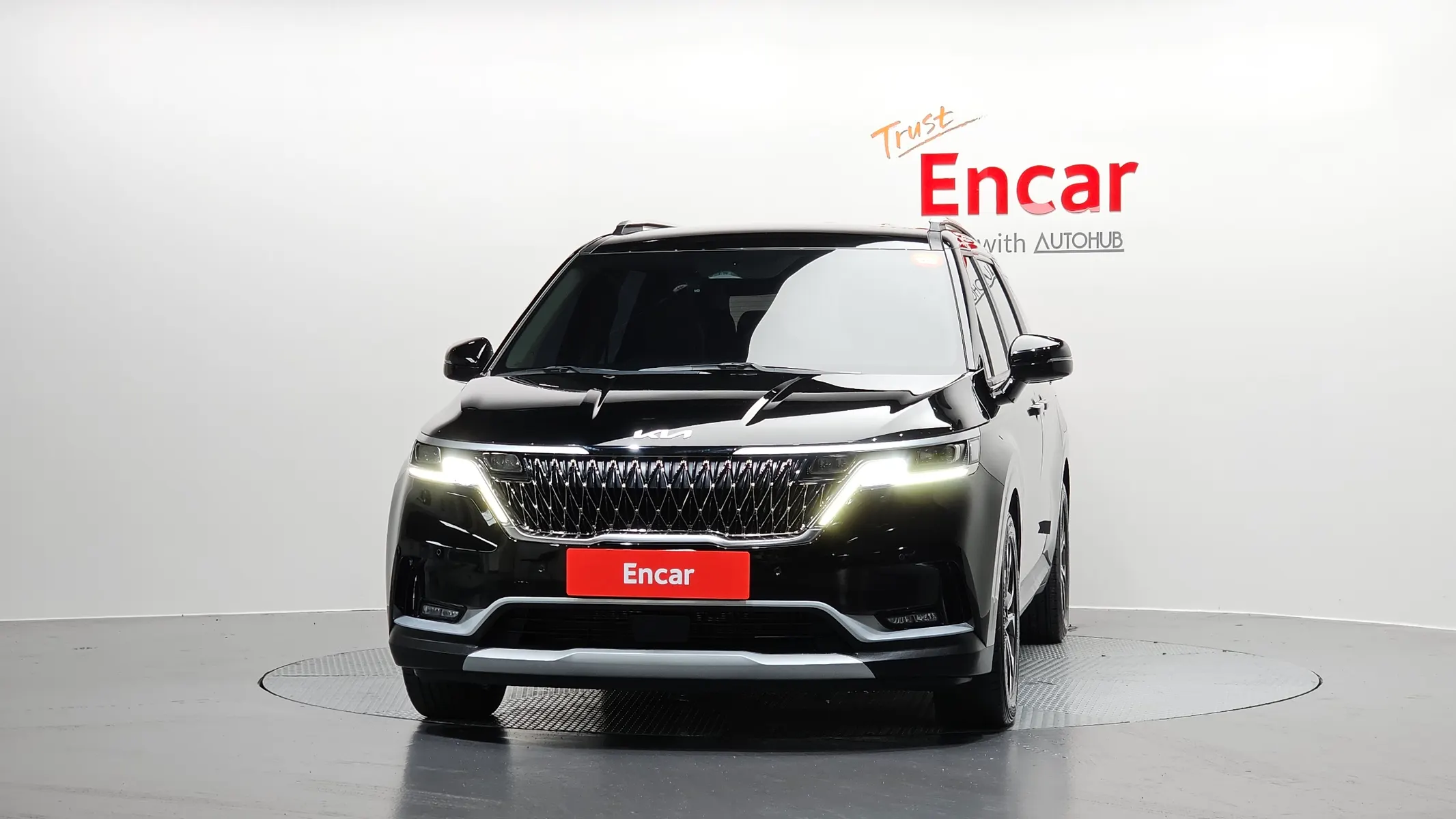Kia Carnival 9 2022 2/5
