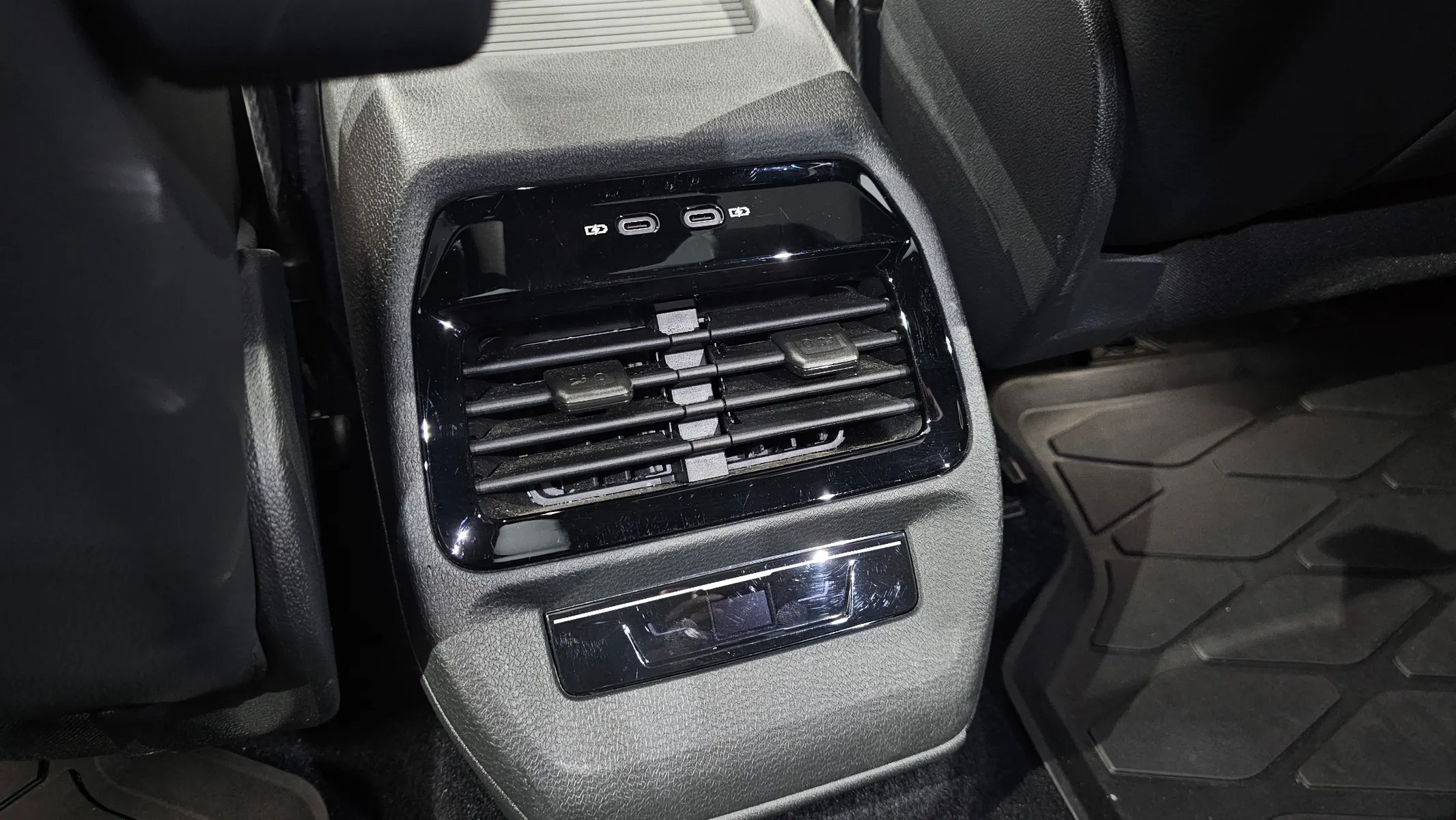 Volkswagen ID.4 2023 33/34
