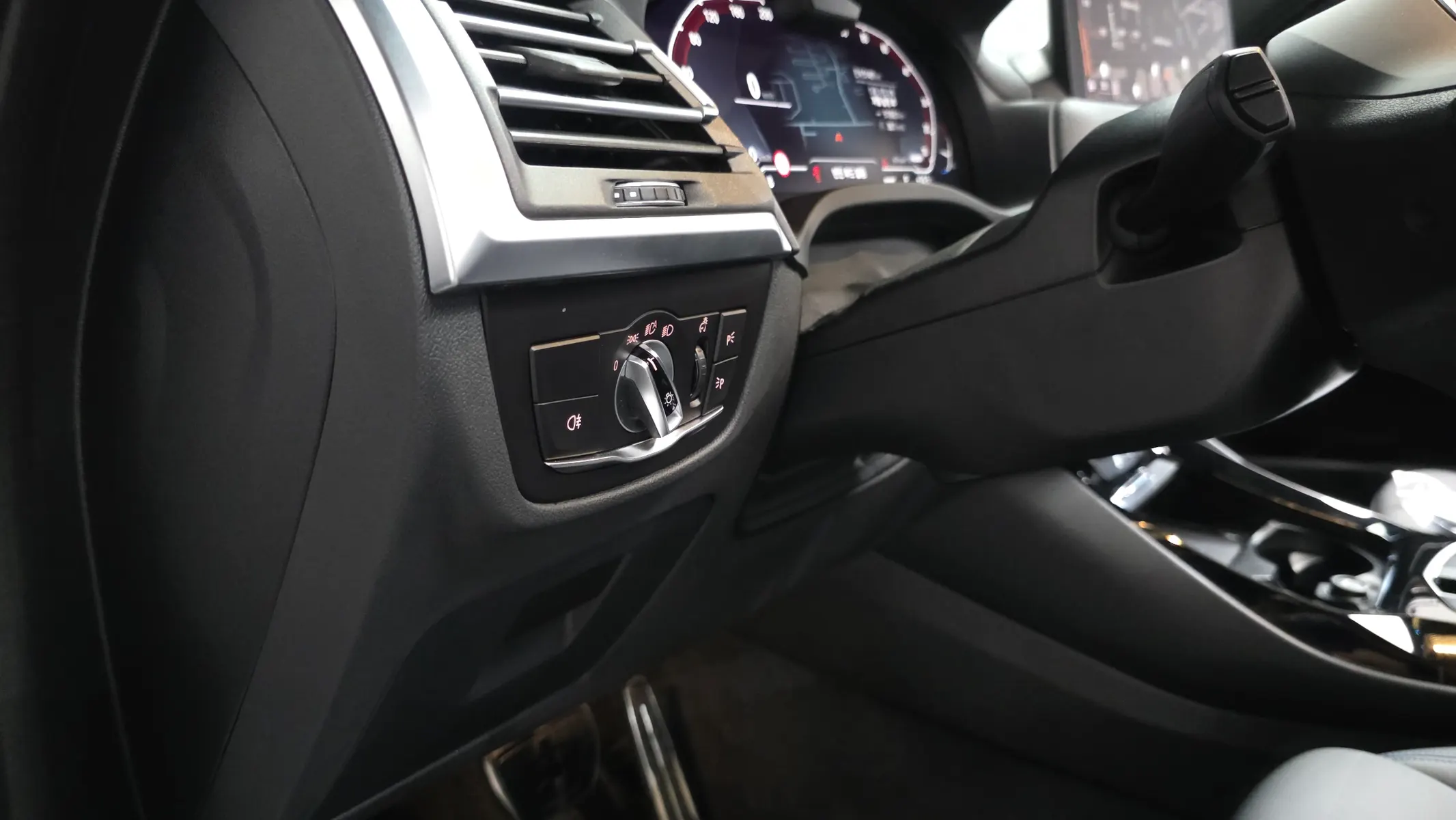 BMW iX3 M 2024 36/37