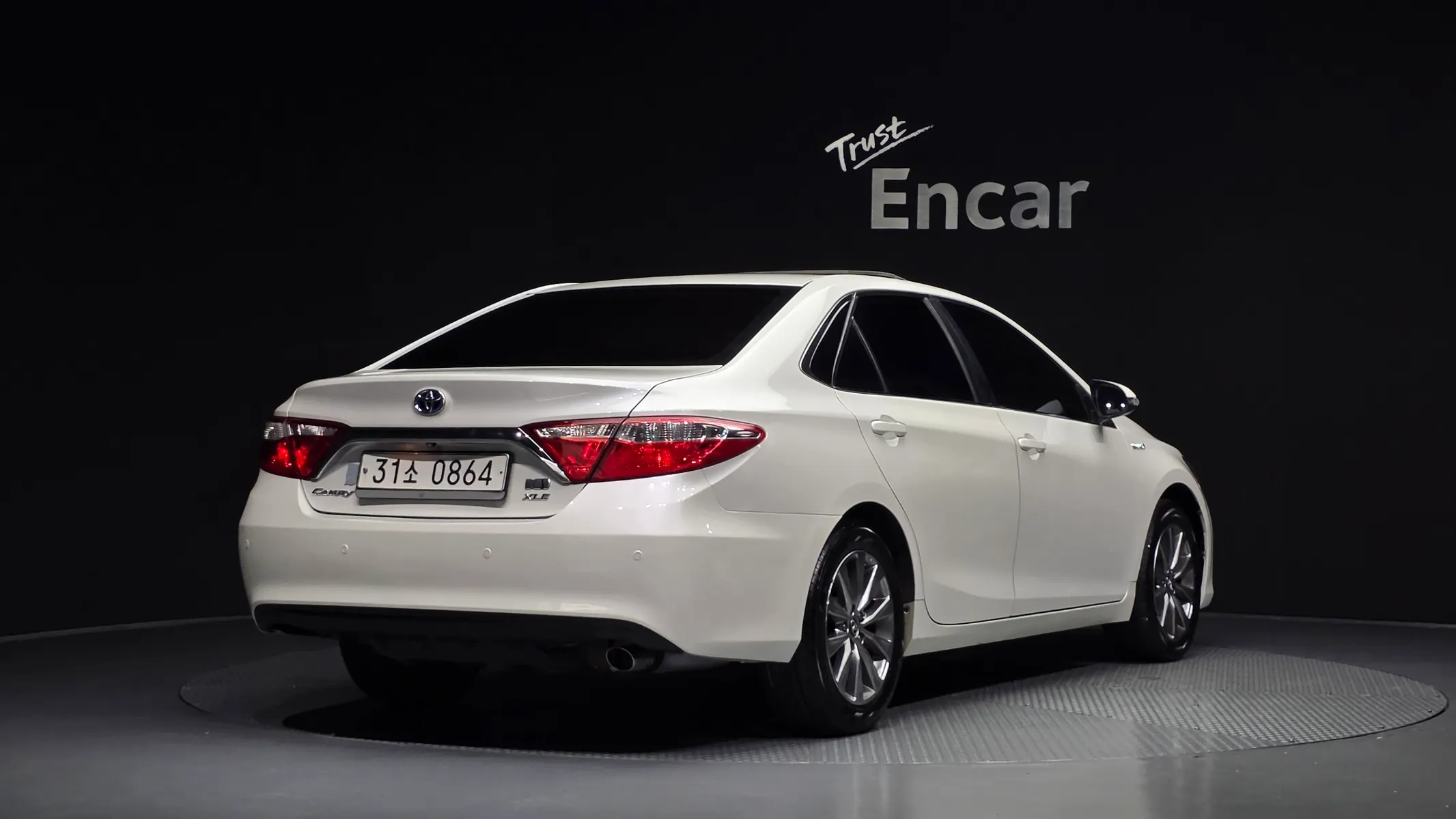 Toyota 캠리 XLE 2016 2/34