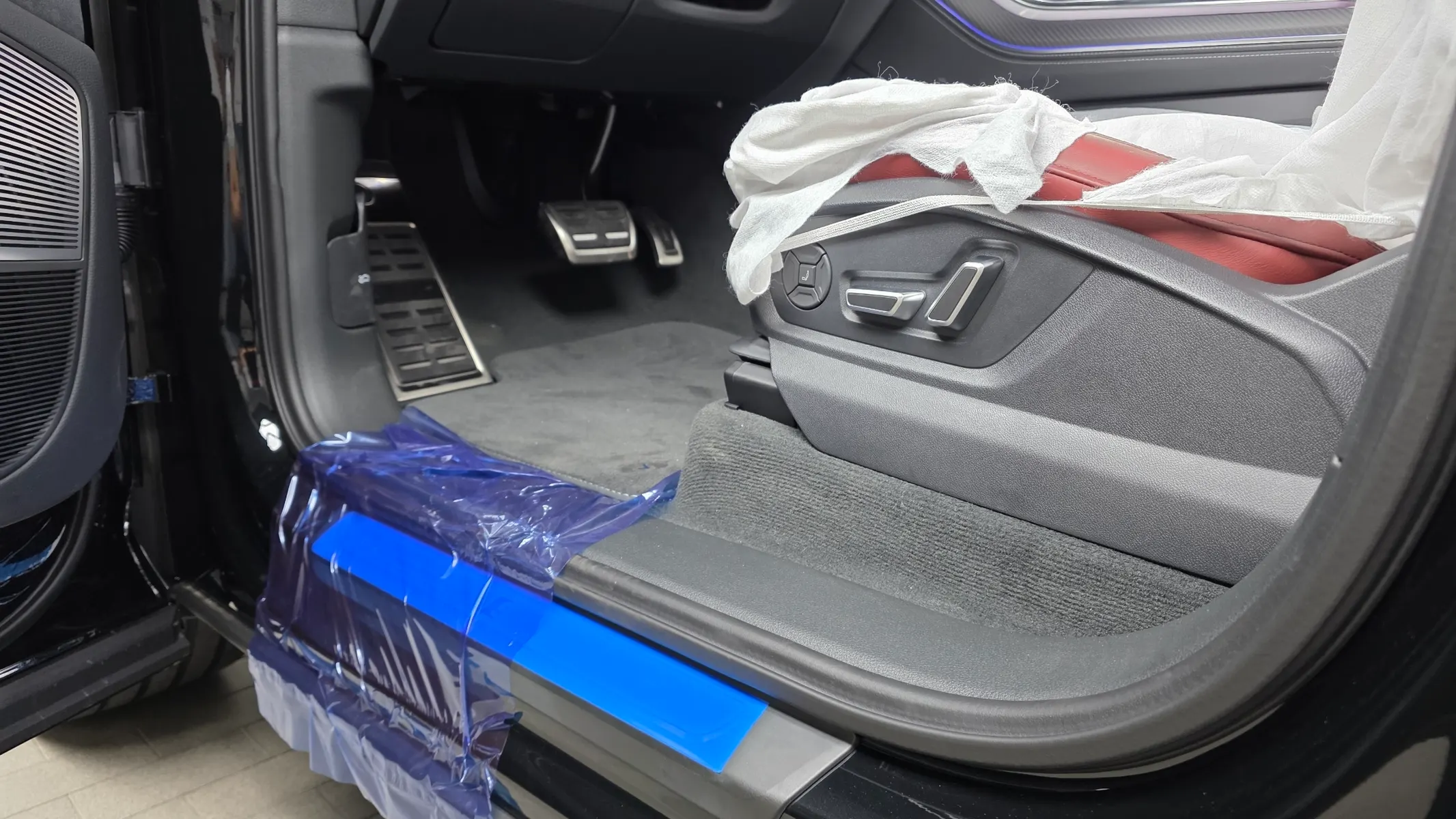 Audi SQ7 (4M) 4.0 TFSI 2026 35/36