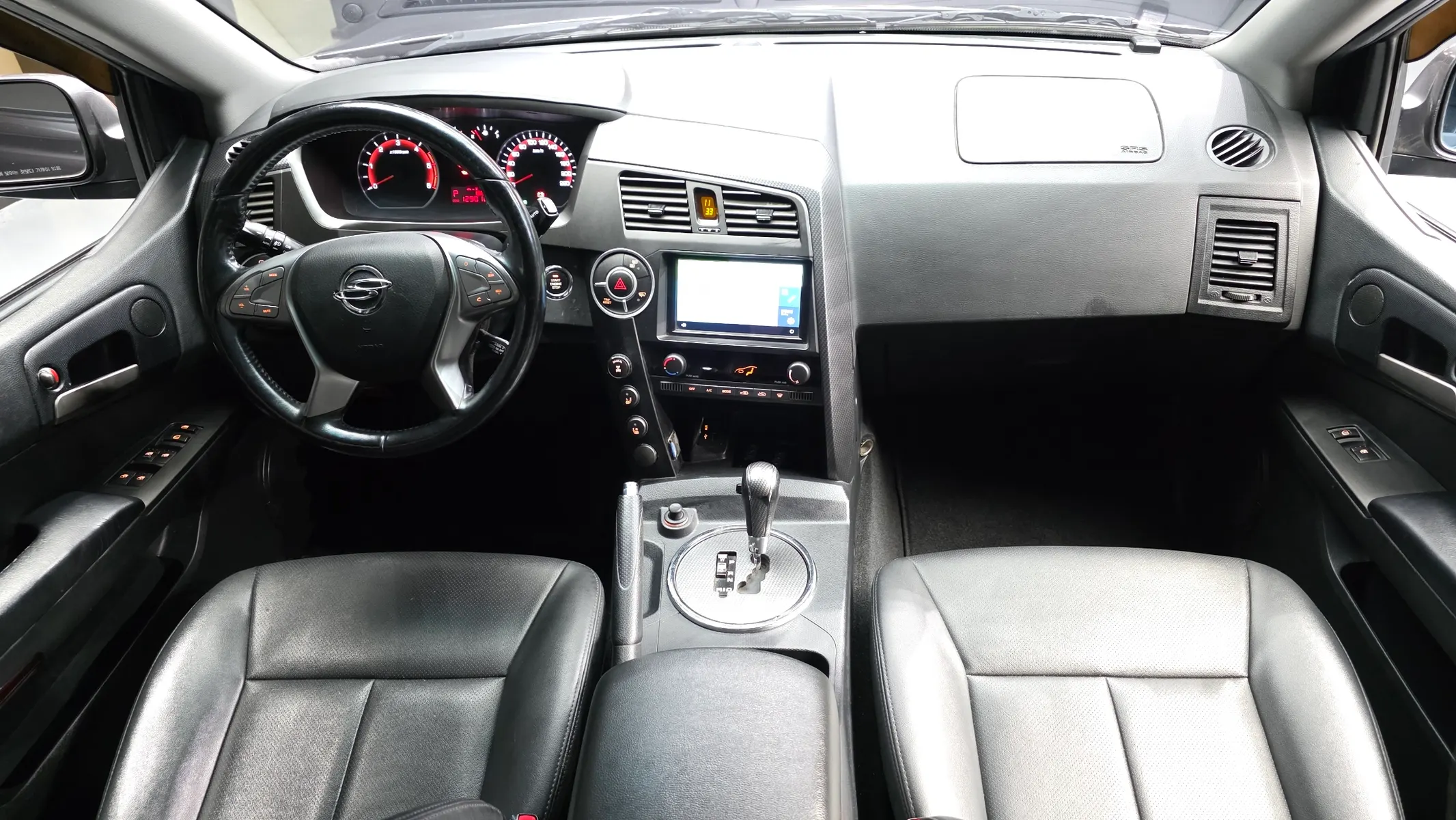 KG Mobility 코란도 스포츠 4WD 2015 4/5