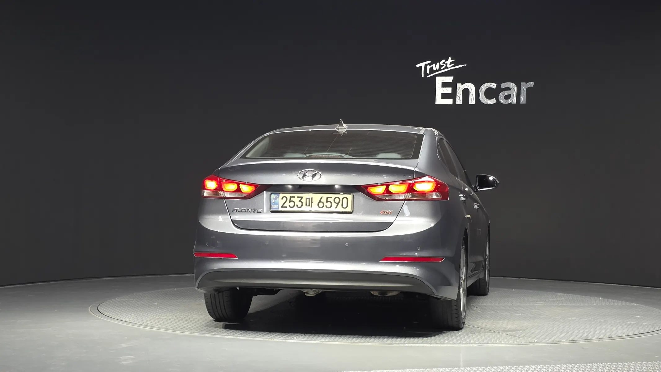 Hyundai AD 1.6 GDI 2015 3/5
