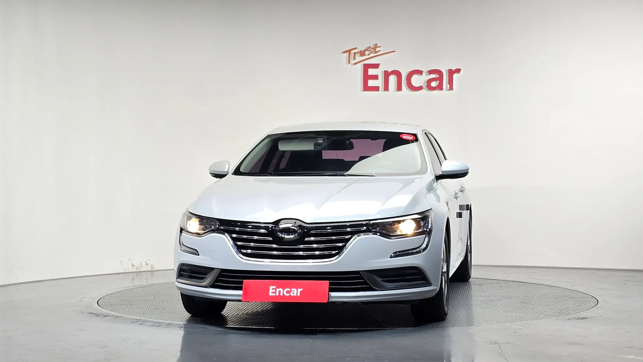 Renault Korea SM6 2.0 GDe SE 2016 2/5