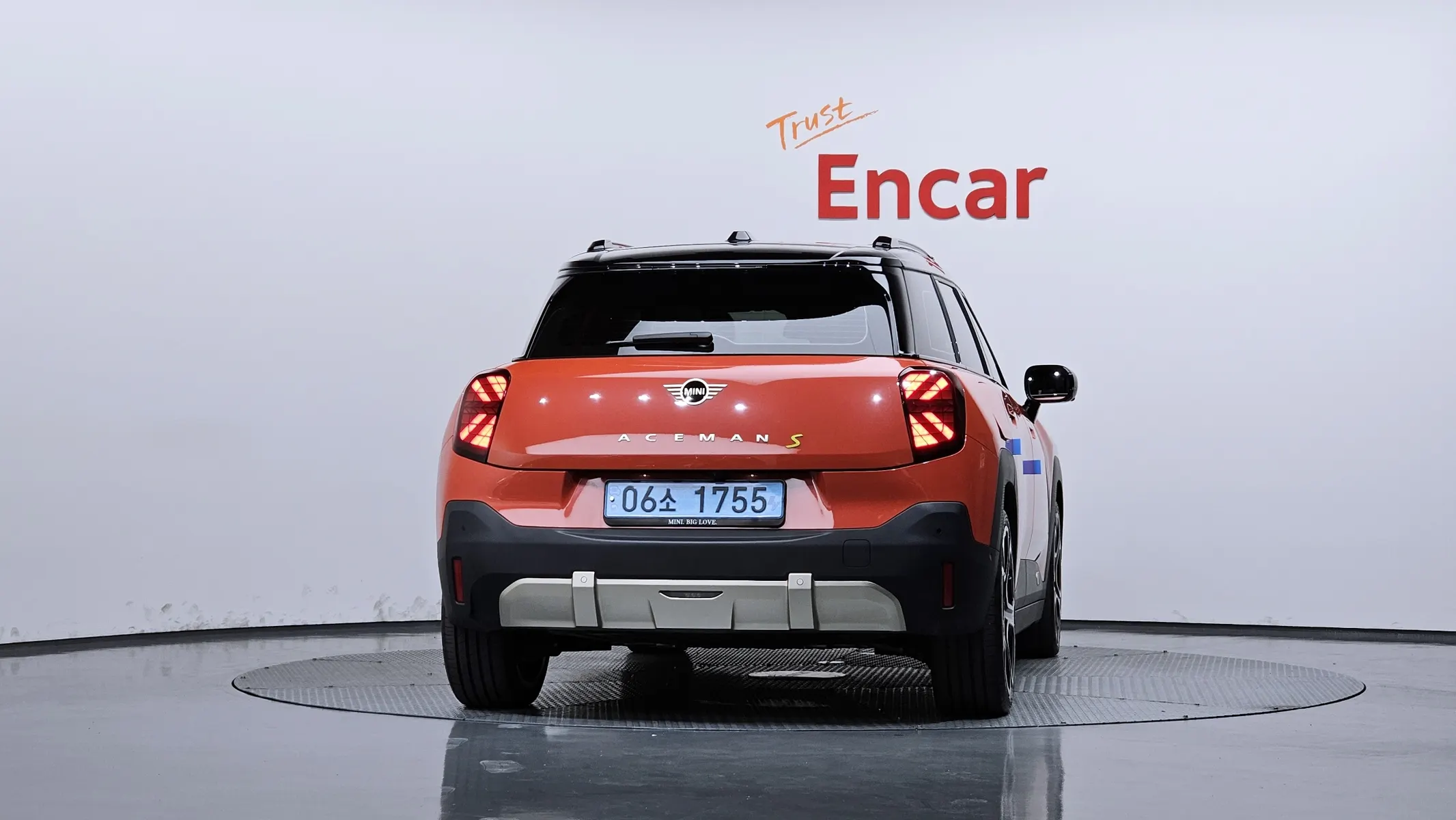 MINI 1 SE 2025 3/5