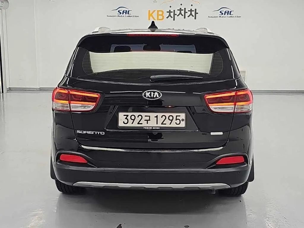 Kia Sorento 2.0 2WD 2014 2/5