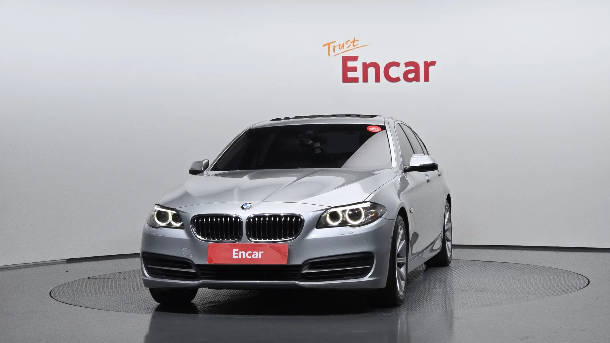 BMW 5 Series (F10) 528i xDrive 2014 3/31