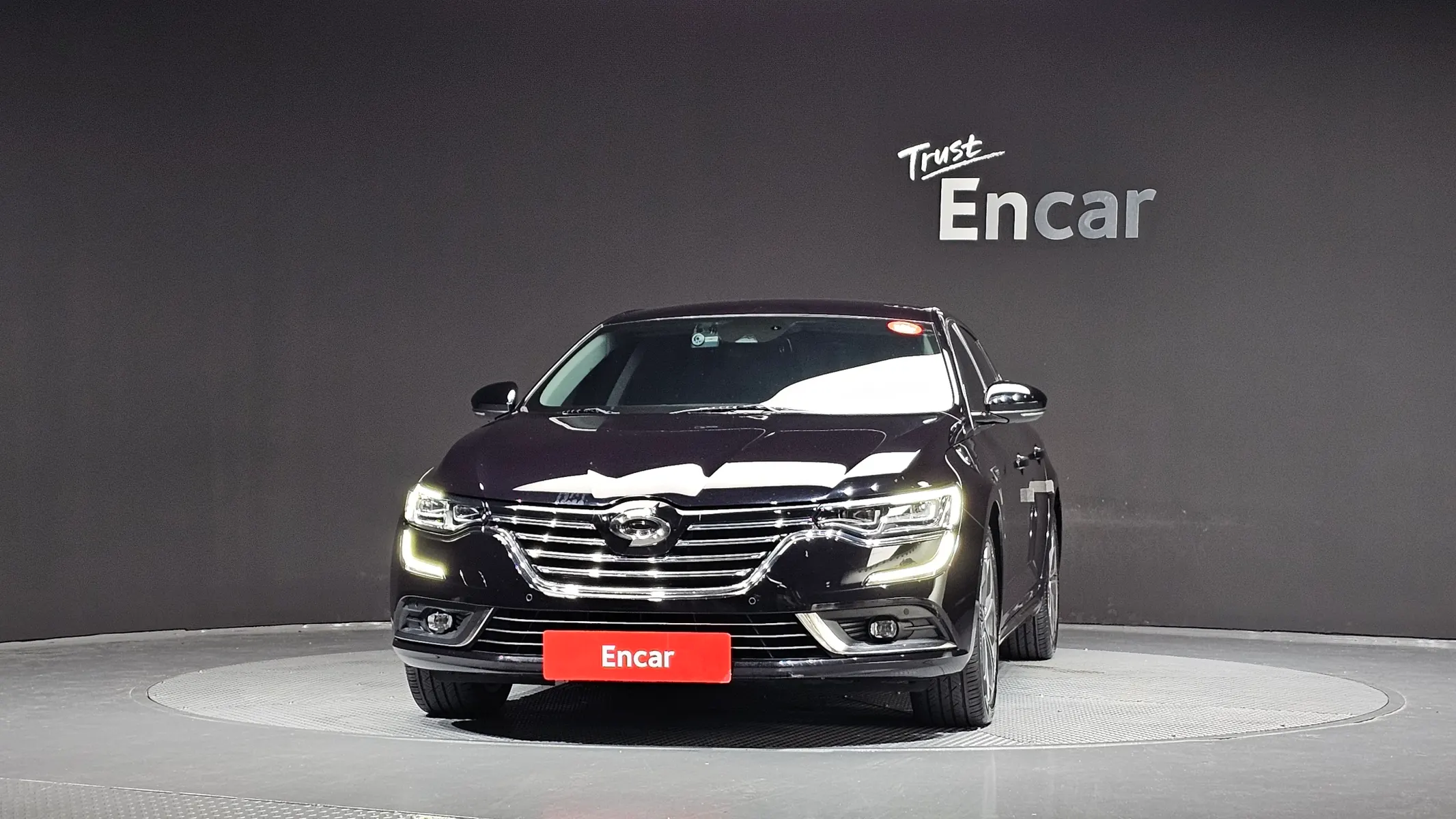 Renault Korea SM6 2.0 LPe RE () 2018 2/5