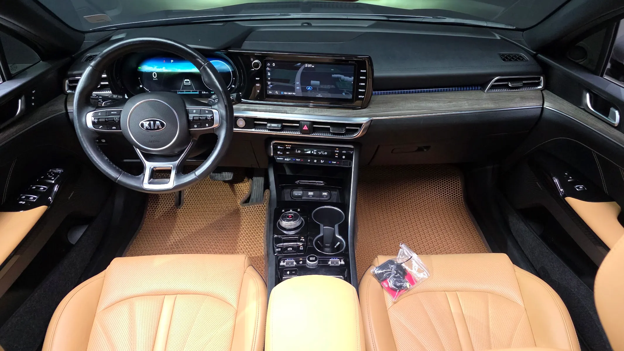 Kia K5 3 2020 4/5