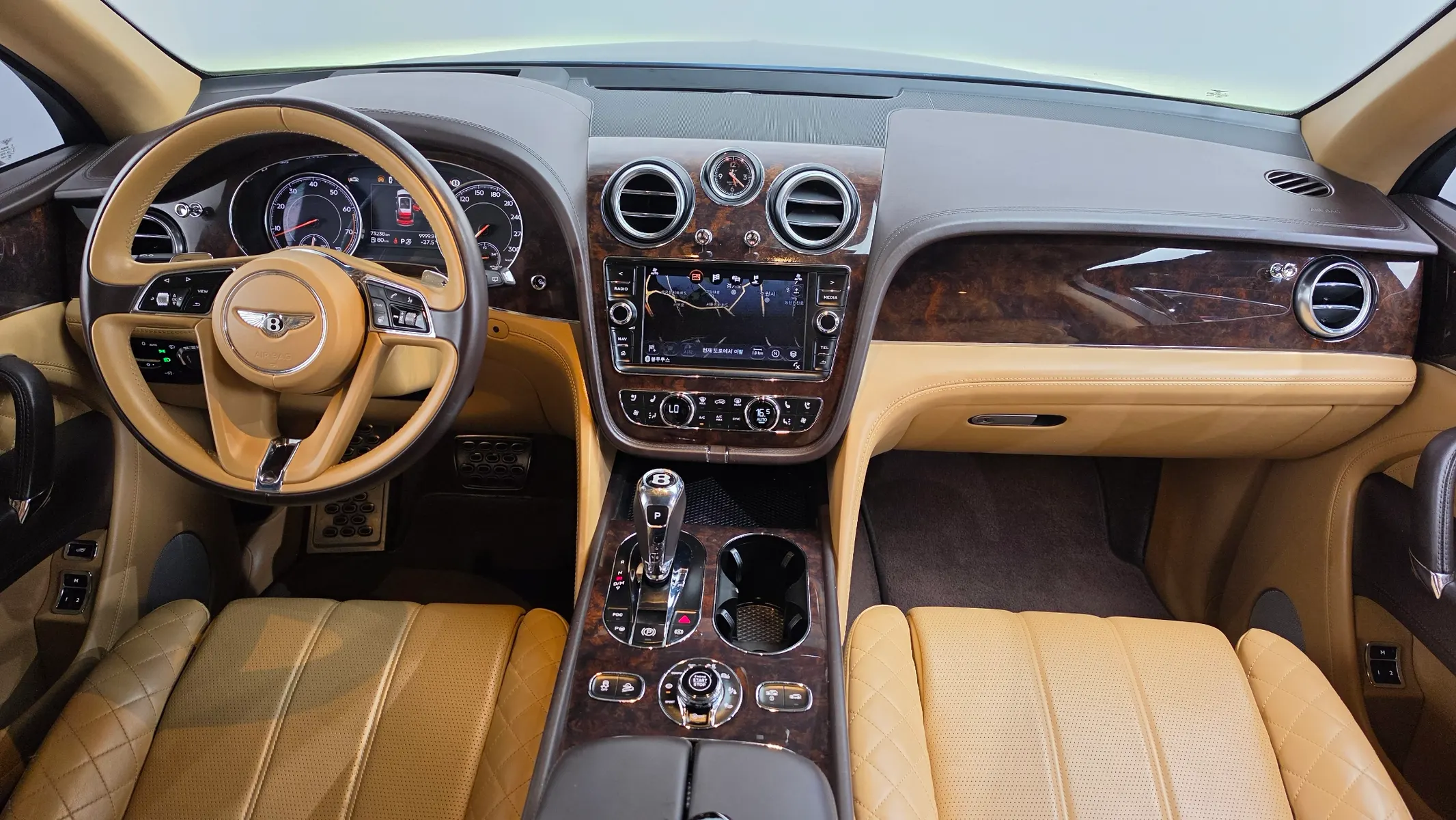Bentley 벤테이가 6.0 W12 2018 4/5