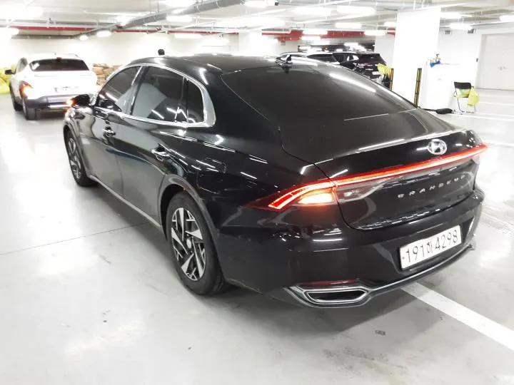 Hyundai IG 2022 3/5