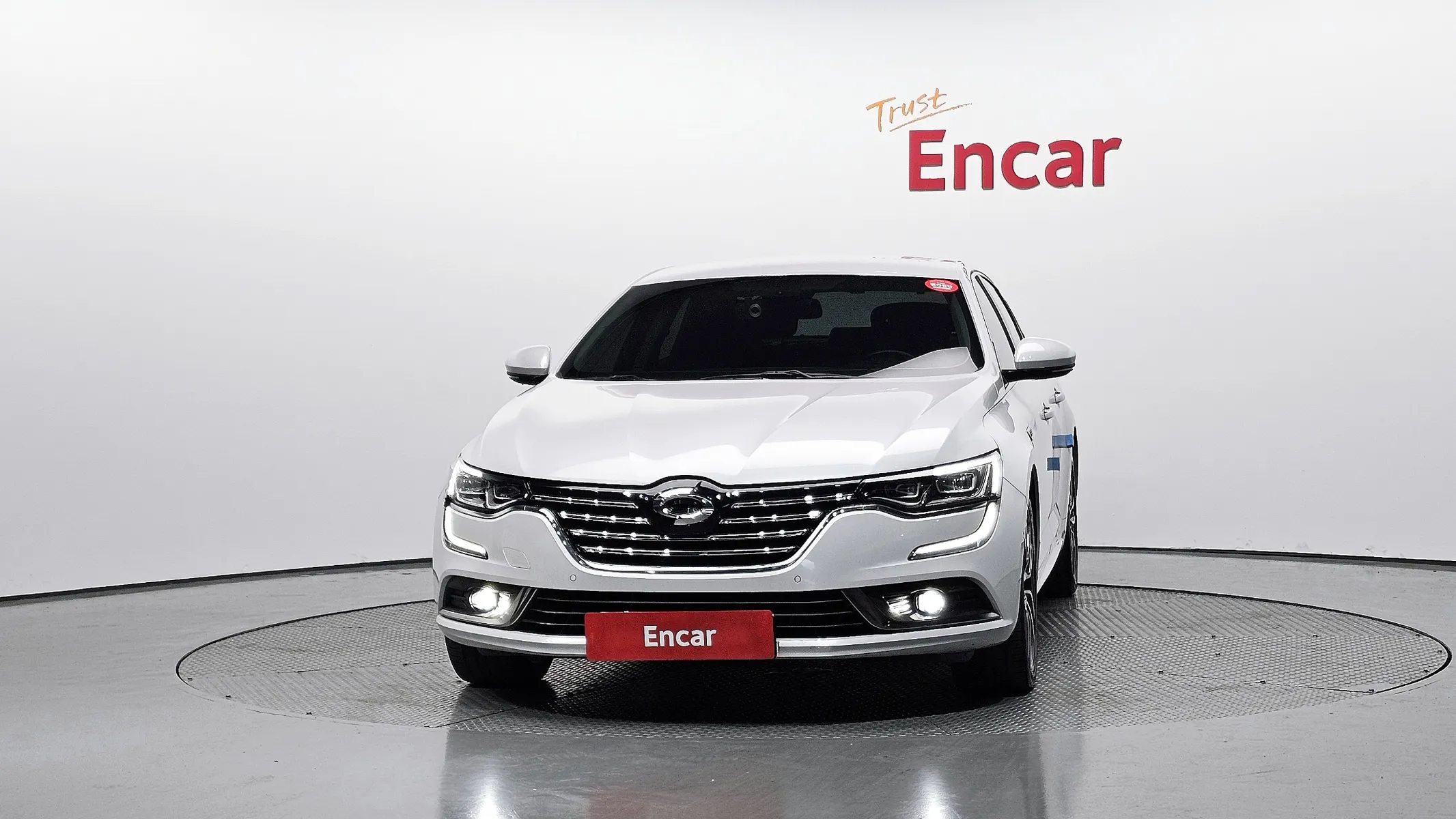 Renault Korea SM6 2.0 GDe RE 2019 2/5