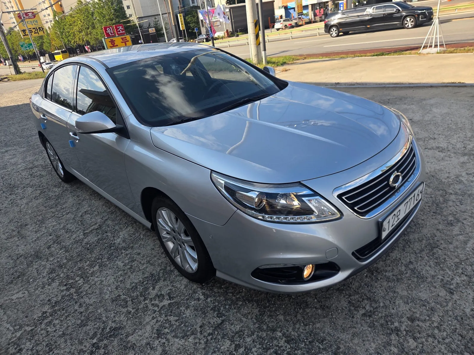 Renault Korea SM5 LPLi LE 2013 2/5