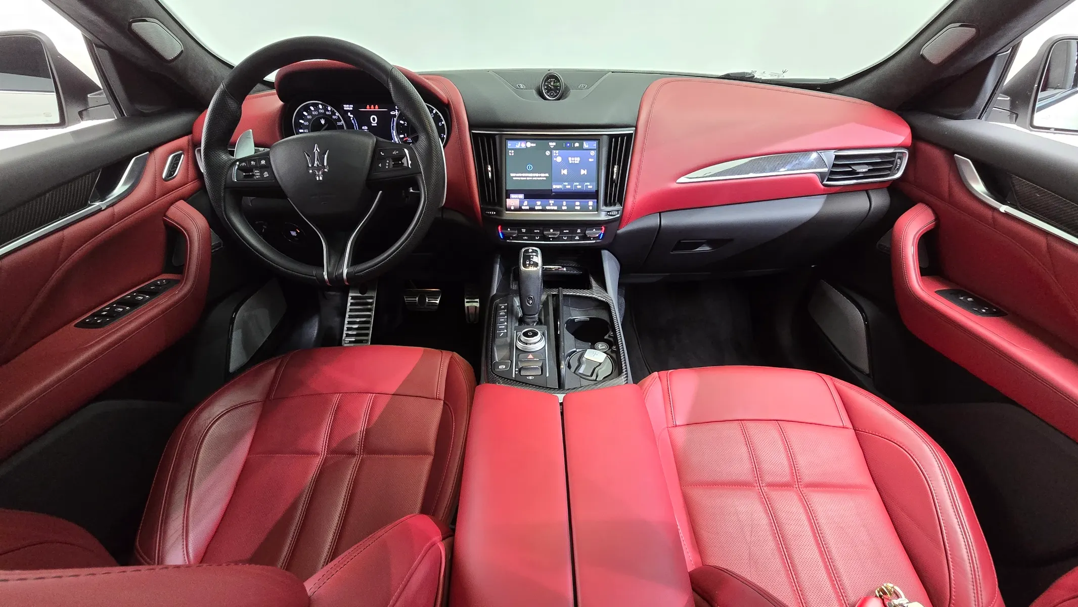 Maserati 르반떼 3.0 S AWD 2023 4/5