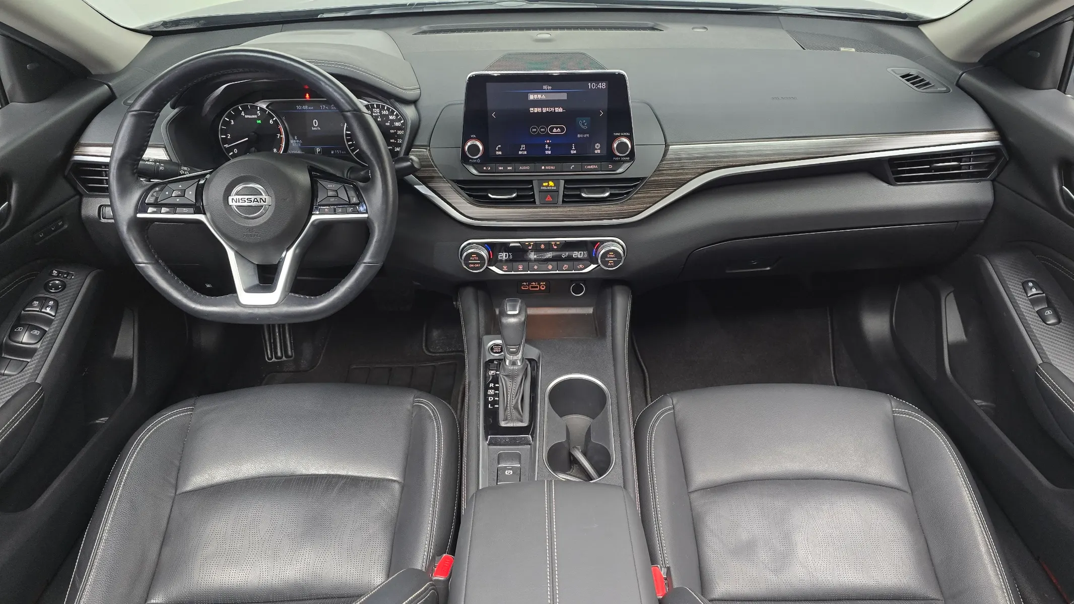 Nissan (L34) 2.5 SL 2019 4/5