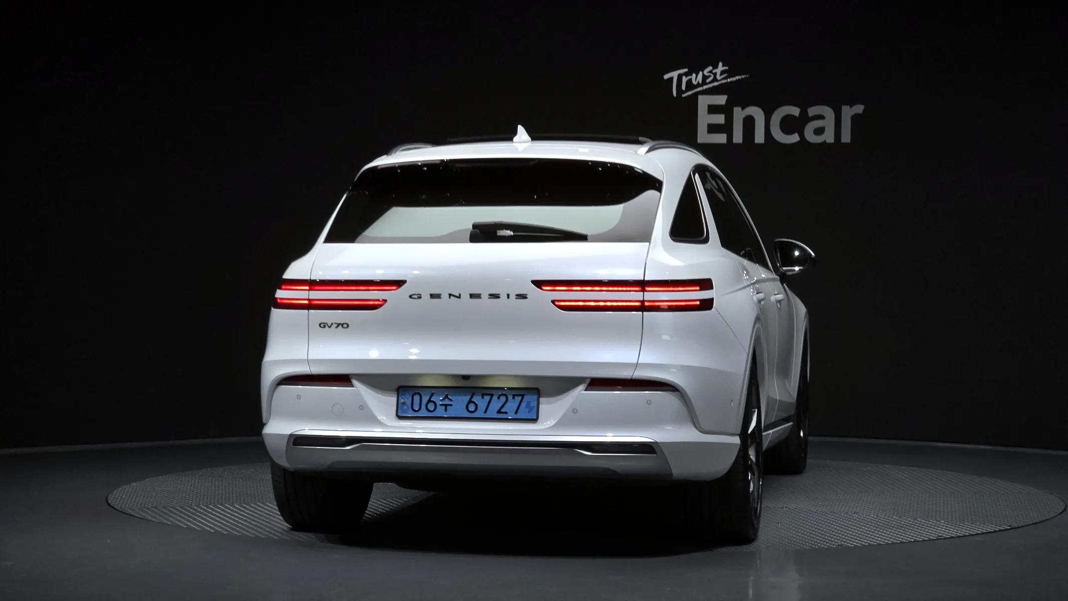 Genesis GV70 e-AWD 2024 3/5
