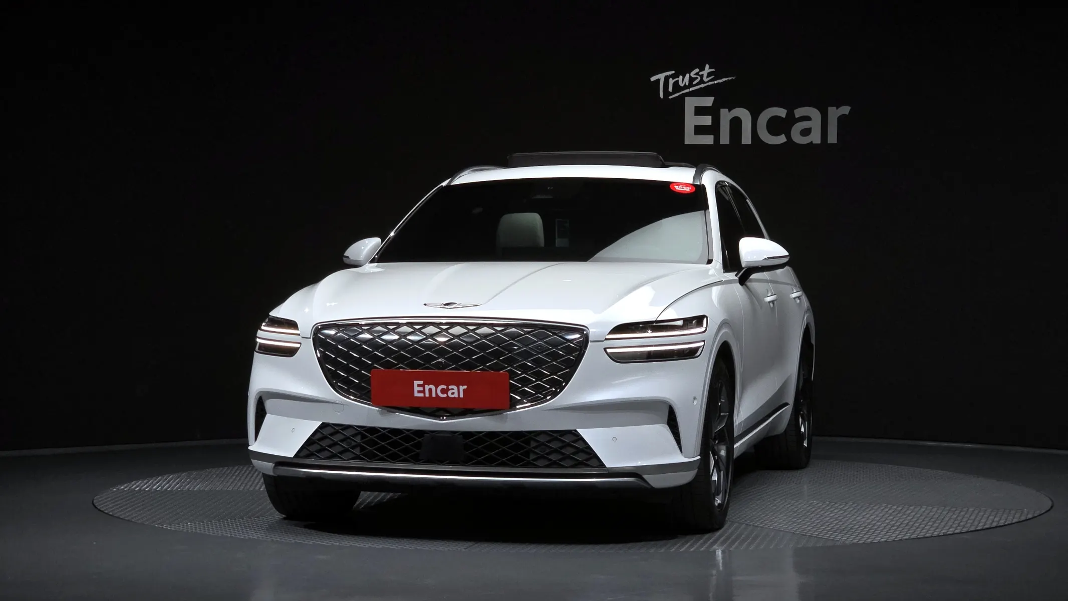 Genesis GV70 e-AWD 2024 2/5