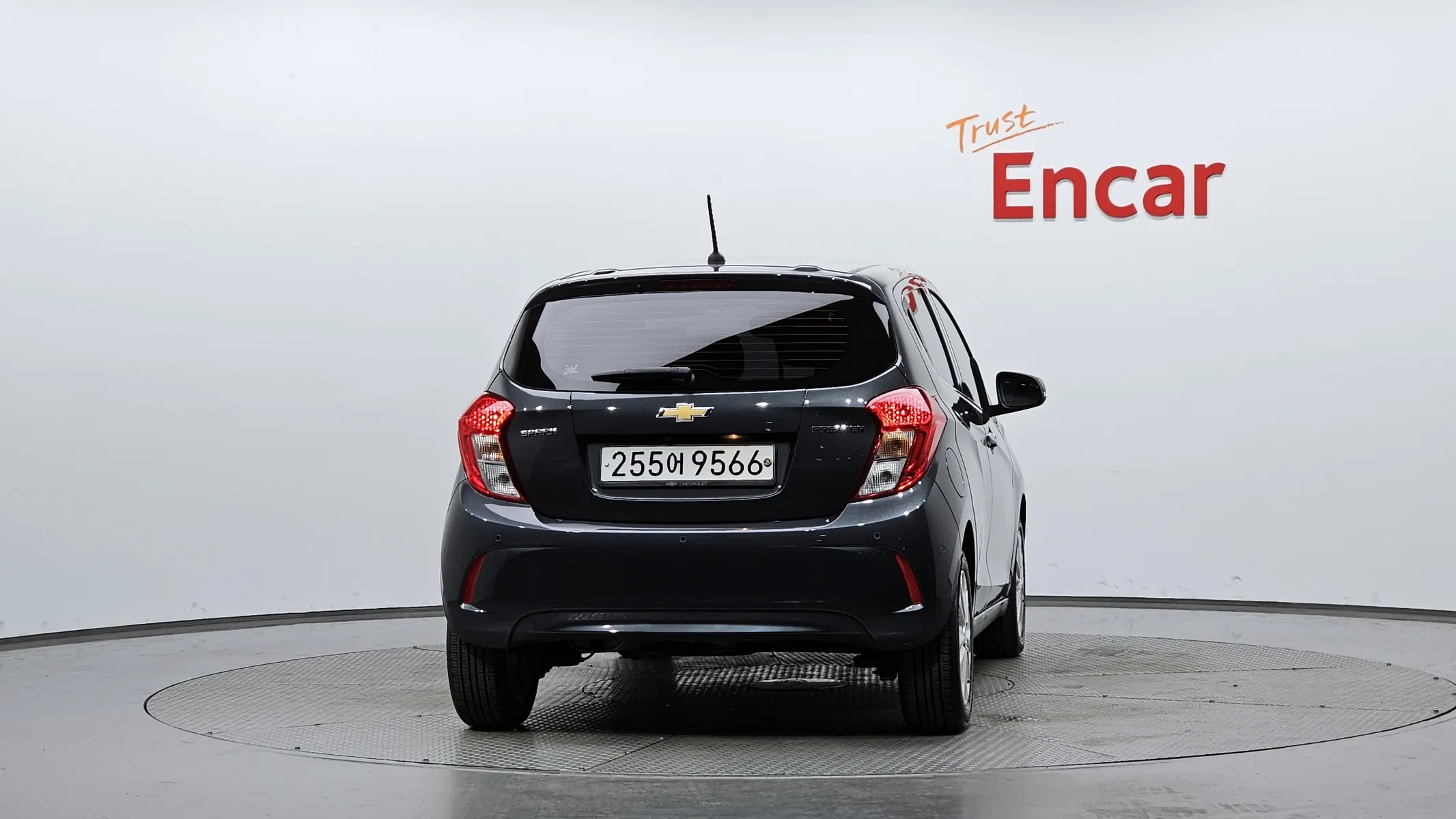 Chevrolet Spark 2020 3/5