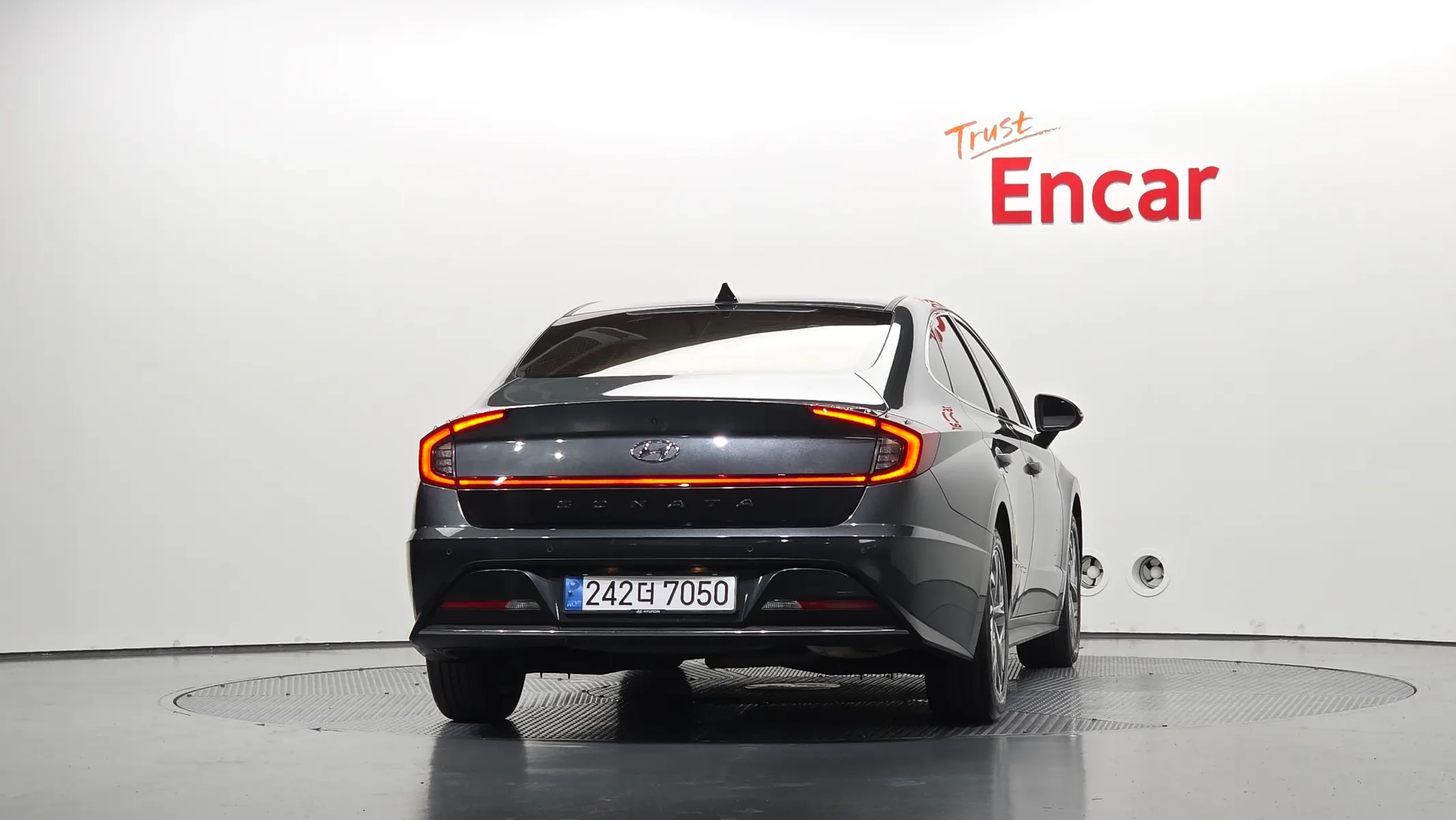 Hyundai (DN8) 2.0 LPG 2019 3/5