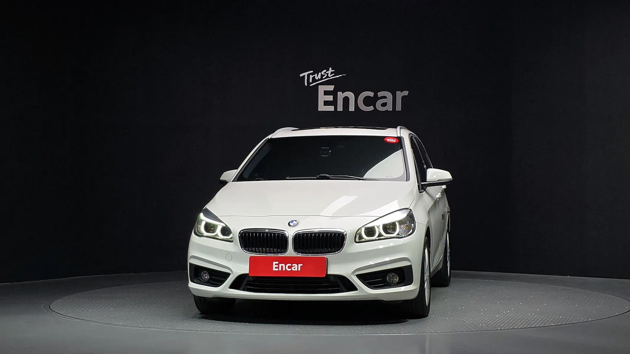 BMW 2 Series Tourer (F45) 2018 3/33