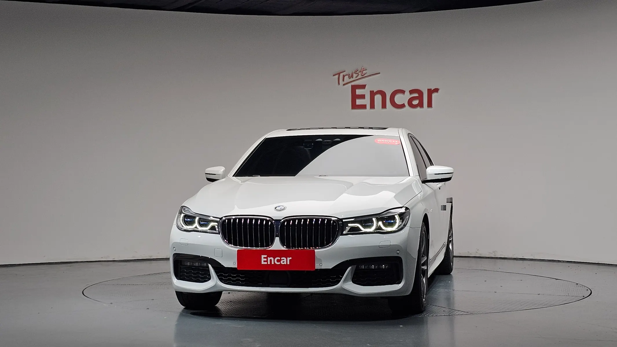 BMW 7 Series (G11) 740d xDrive M 2018 2/41