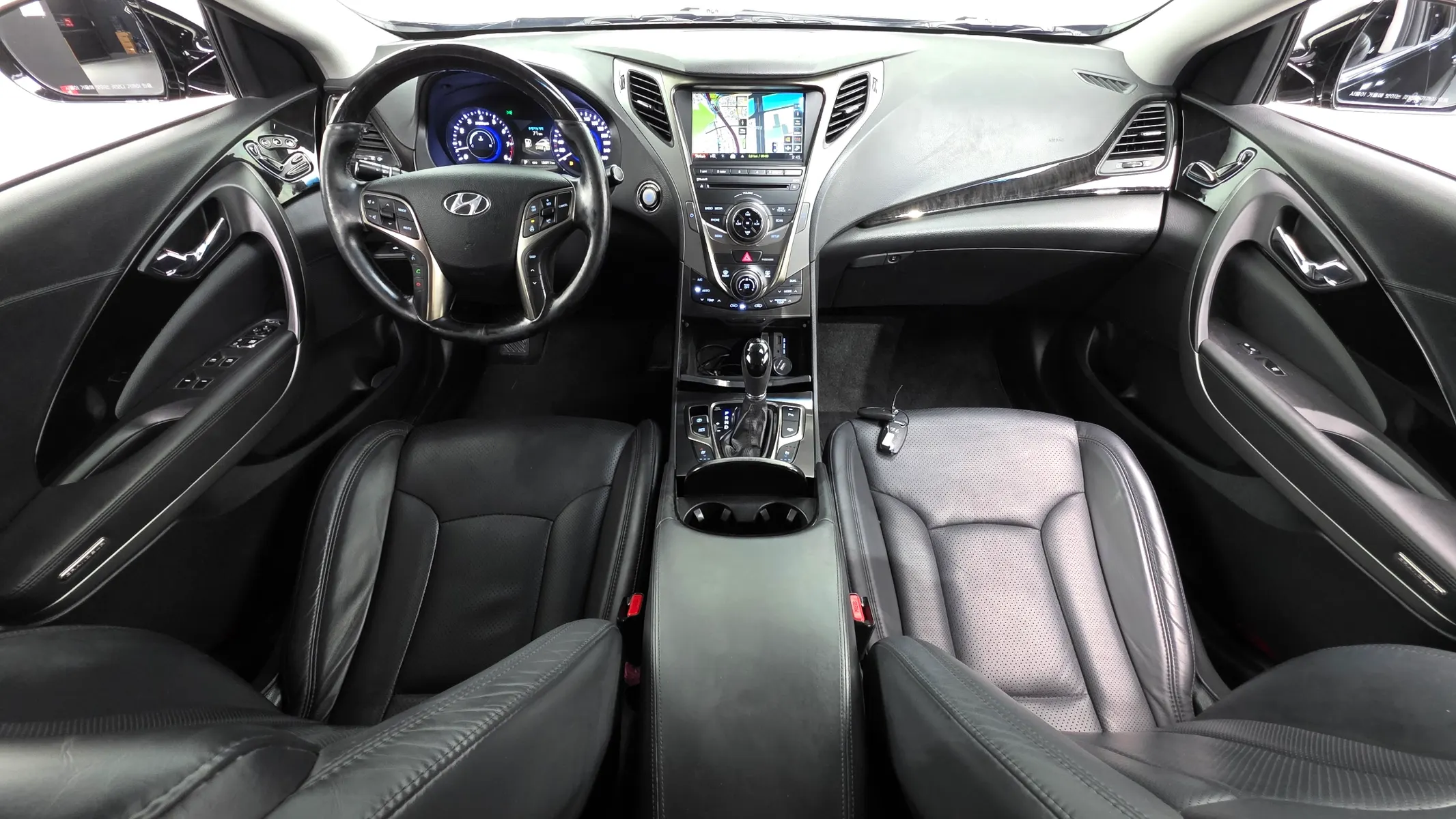 Hyundai Grandeur HG HG300 2013 4/5