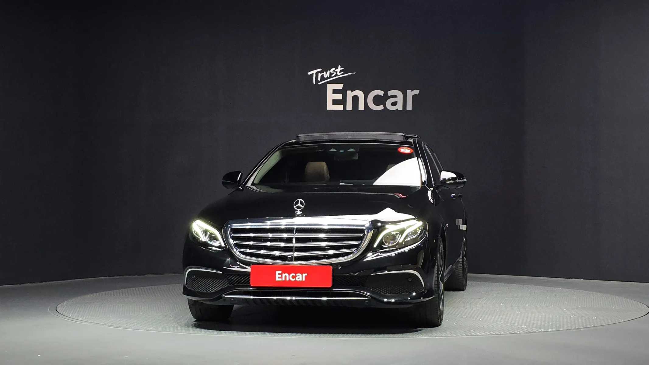 Mercedes-Benz E-Class W213 E300e 2019 3/31