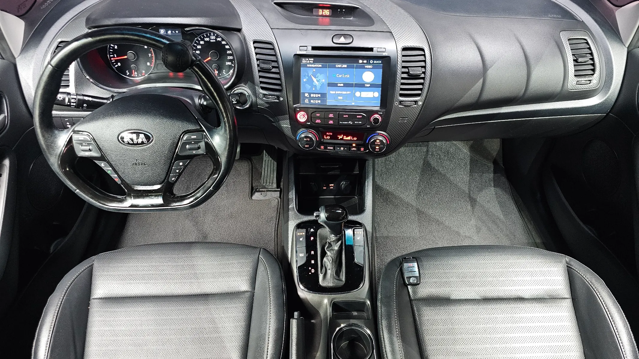 Kia K3 2016 4/5