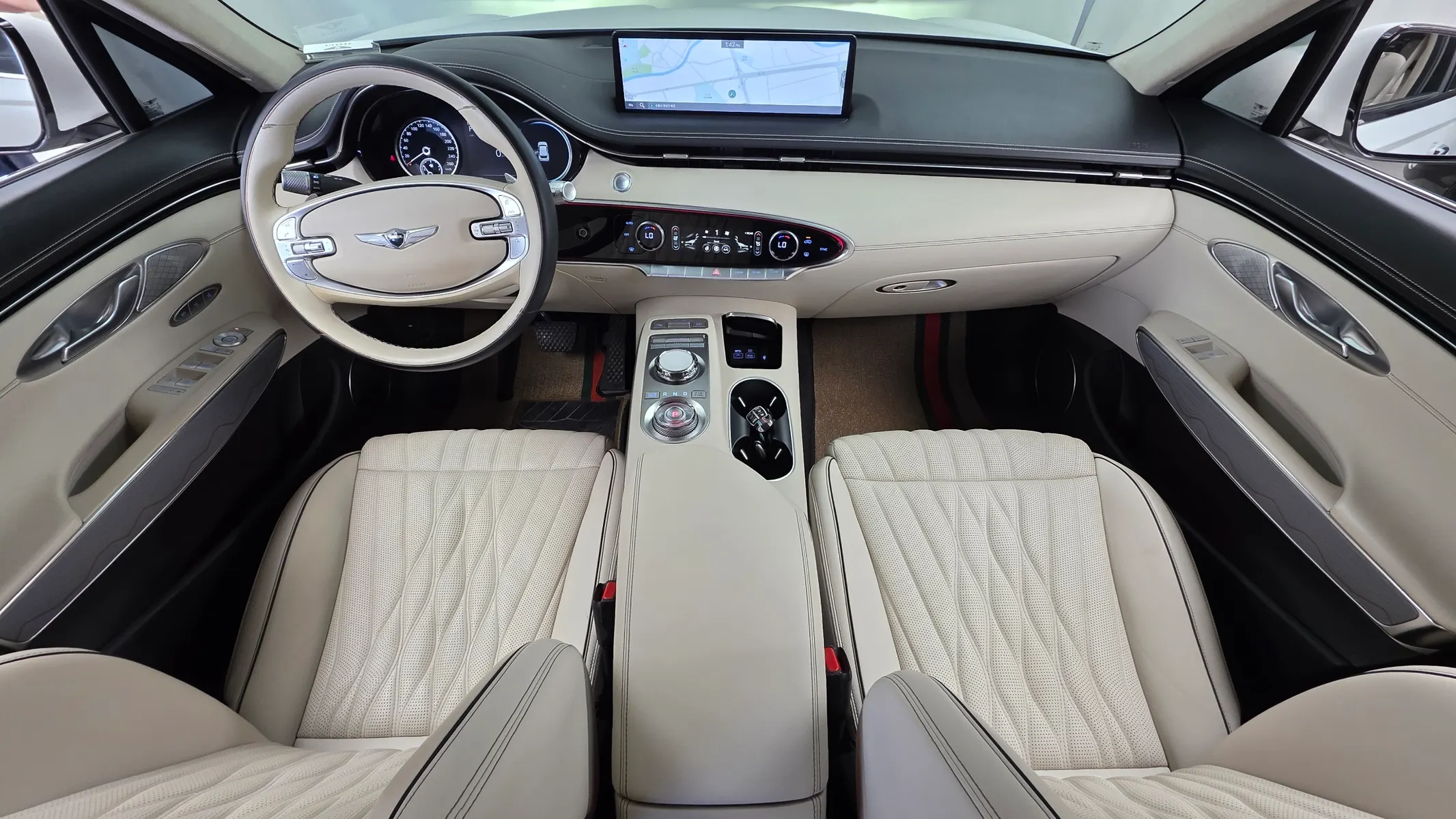 Genesis GV70 2.5T 2WD 2021 4/5