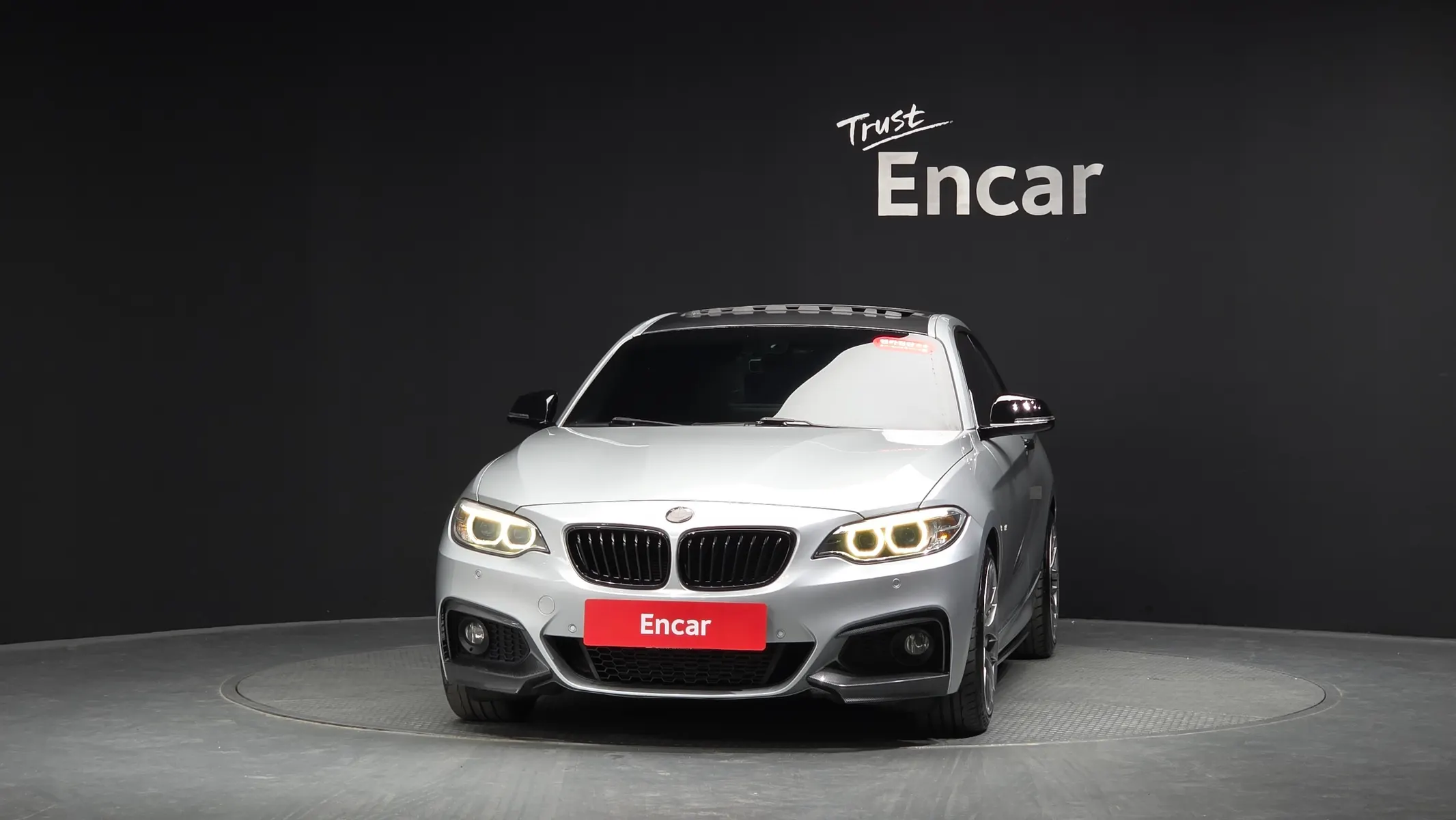 BMW 2 Series (F22) 220d M 2014 3/36