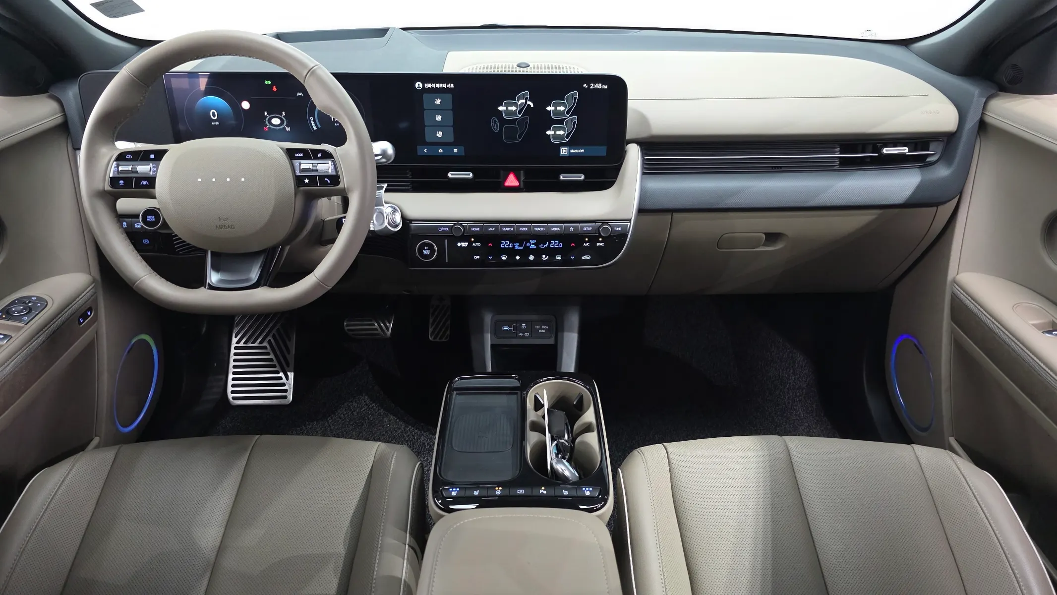 Hyundai 5 AWD 2025 4/5